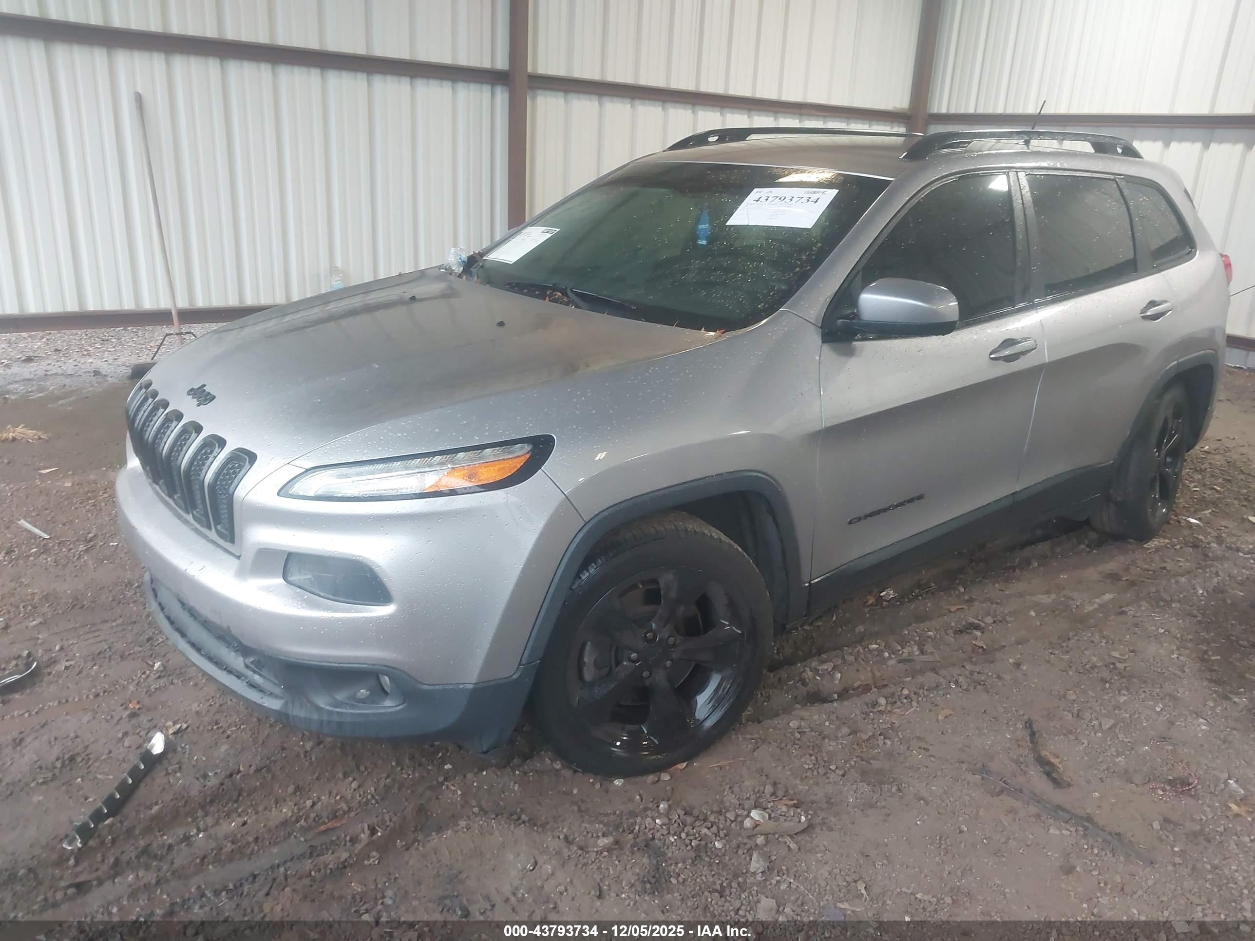 JEEP CHEROKEE image 2
