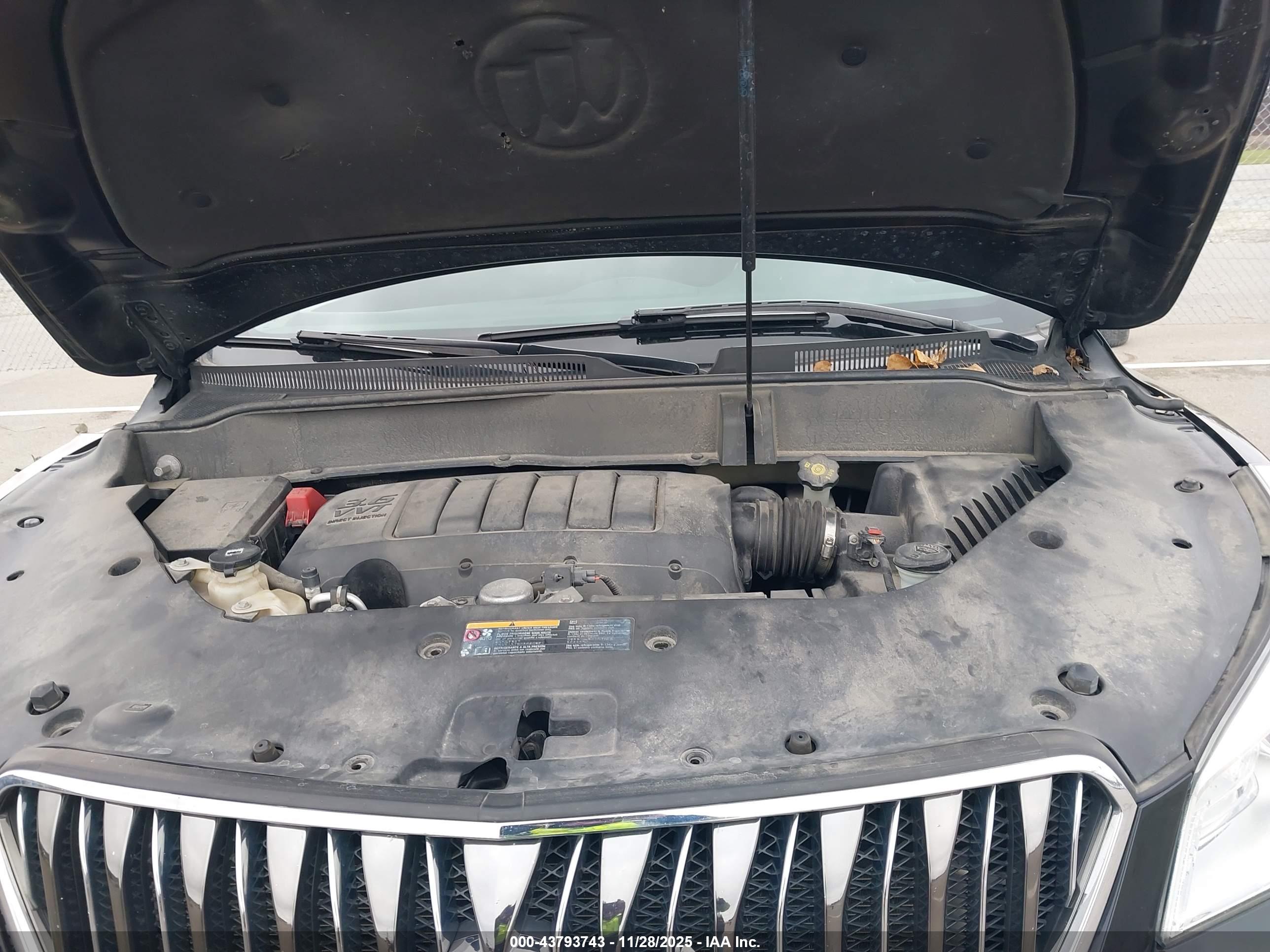 BUICK ENCLAVE image 10