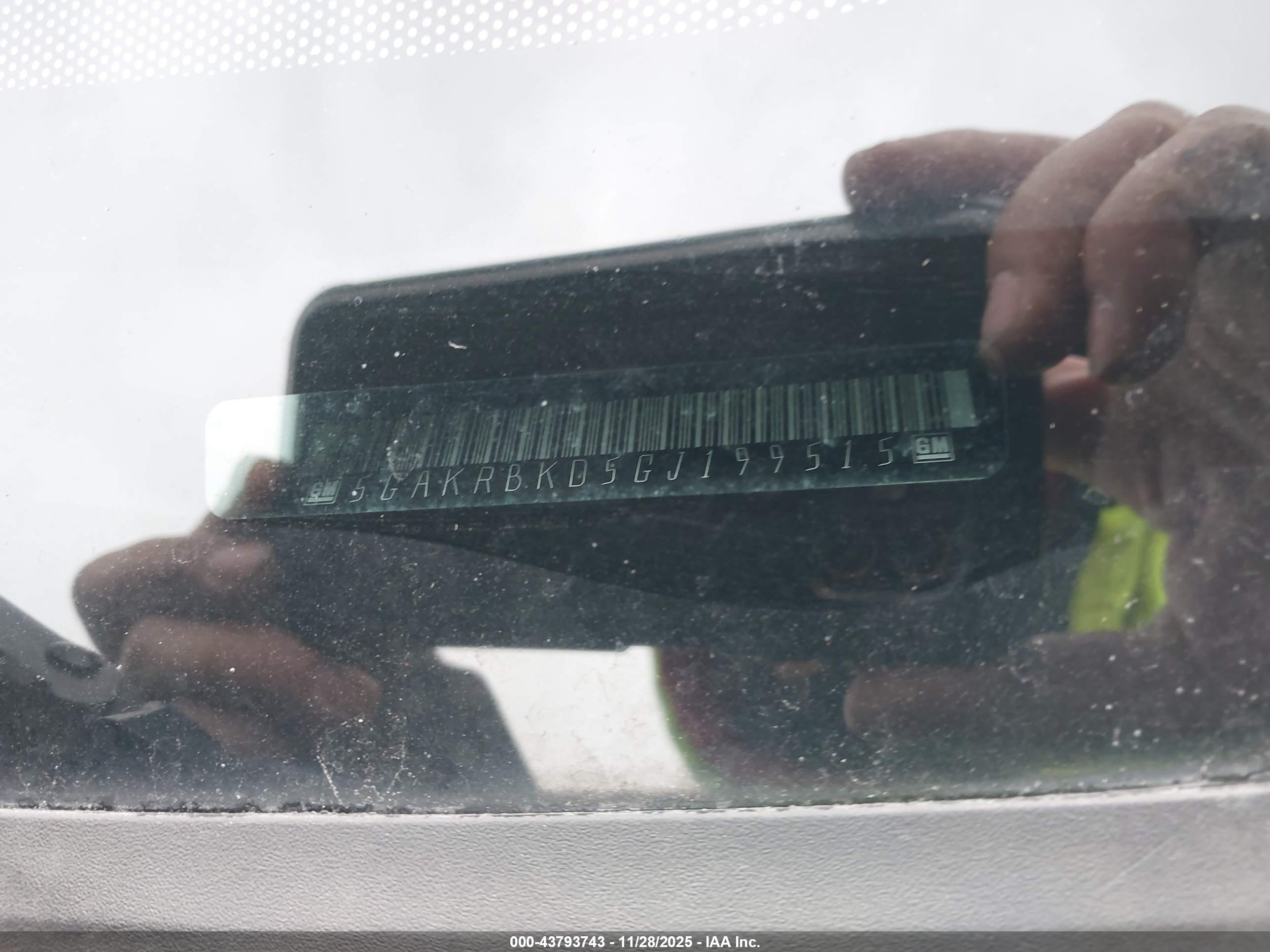 BUICK ENCLAVE image 9