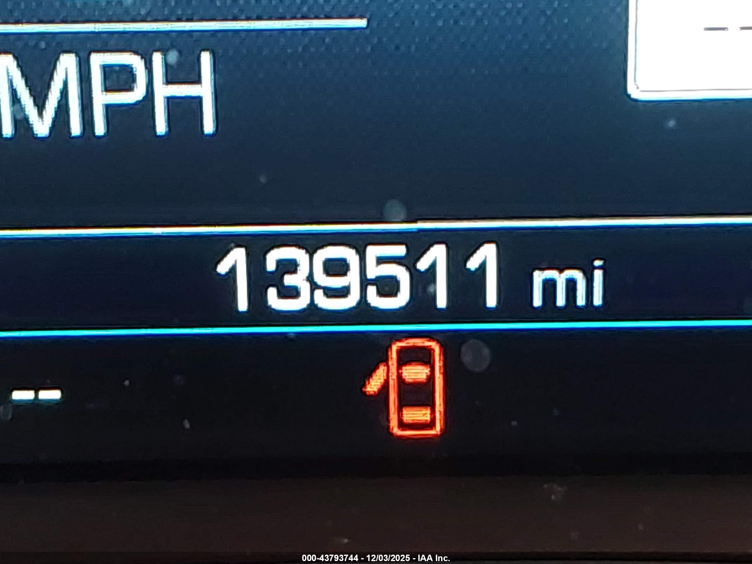 GMC TERRAIN image 7