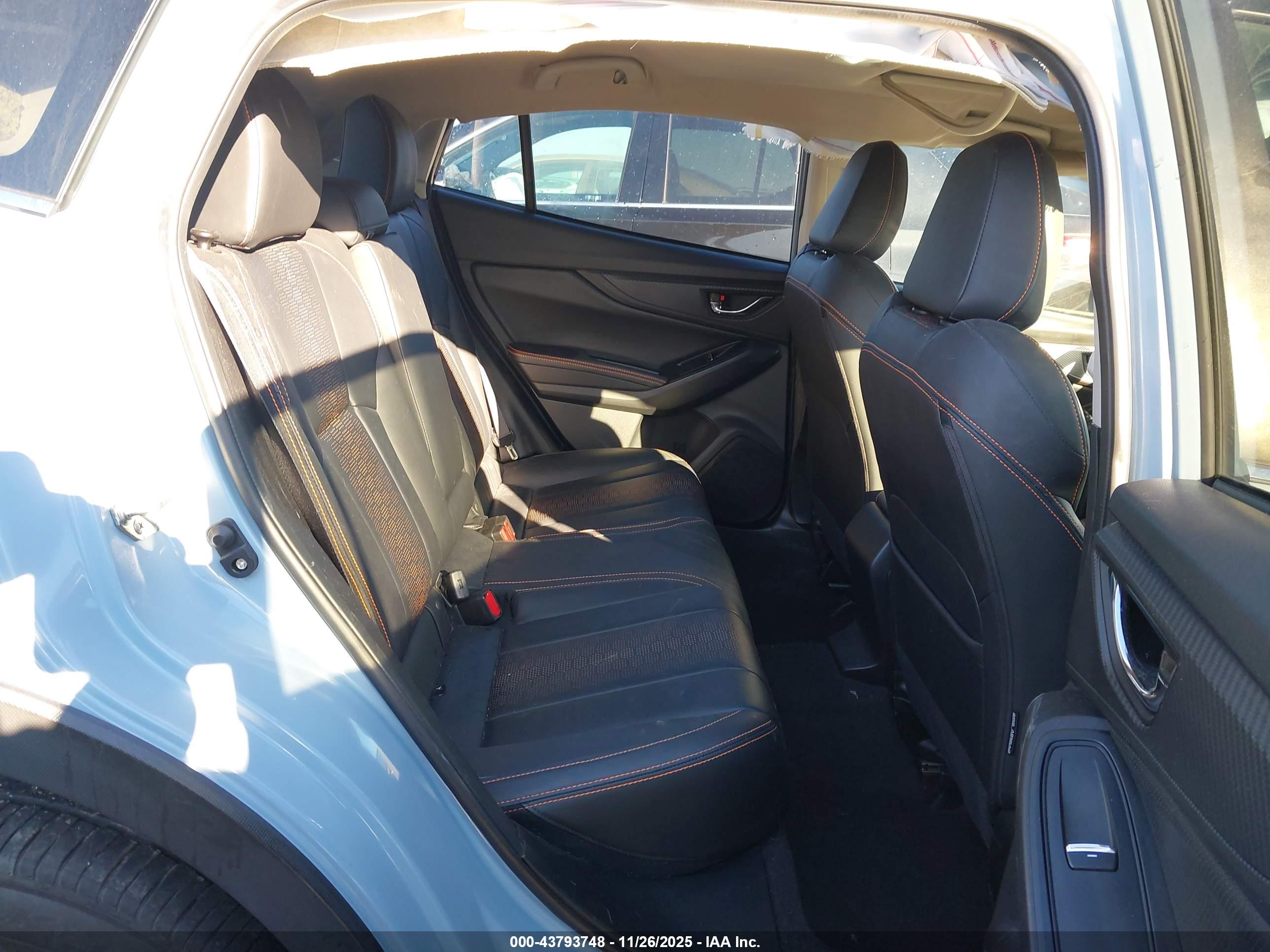 SUBARU CROSSTREK image 8