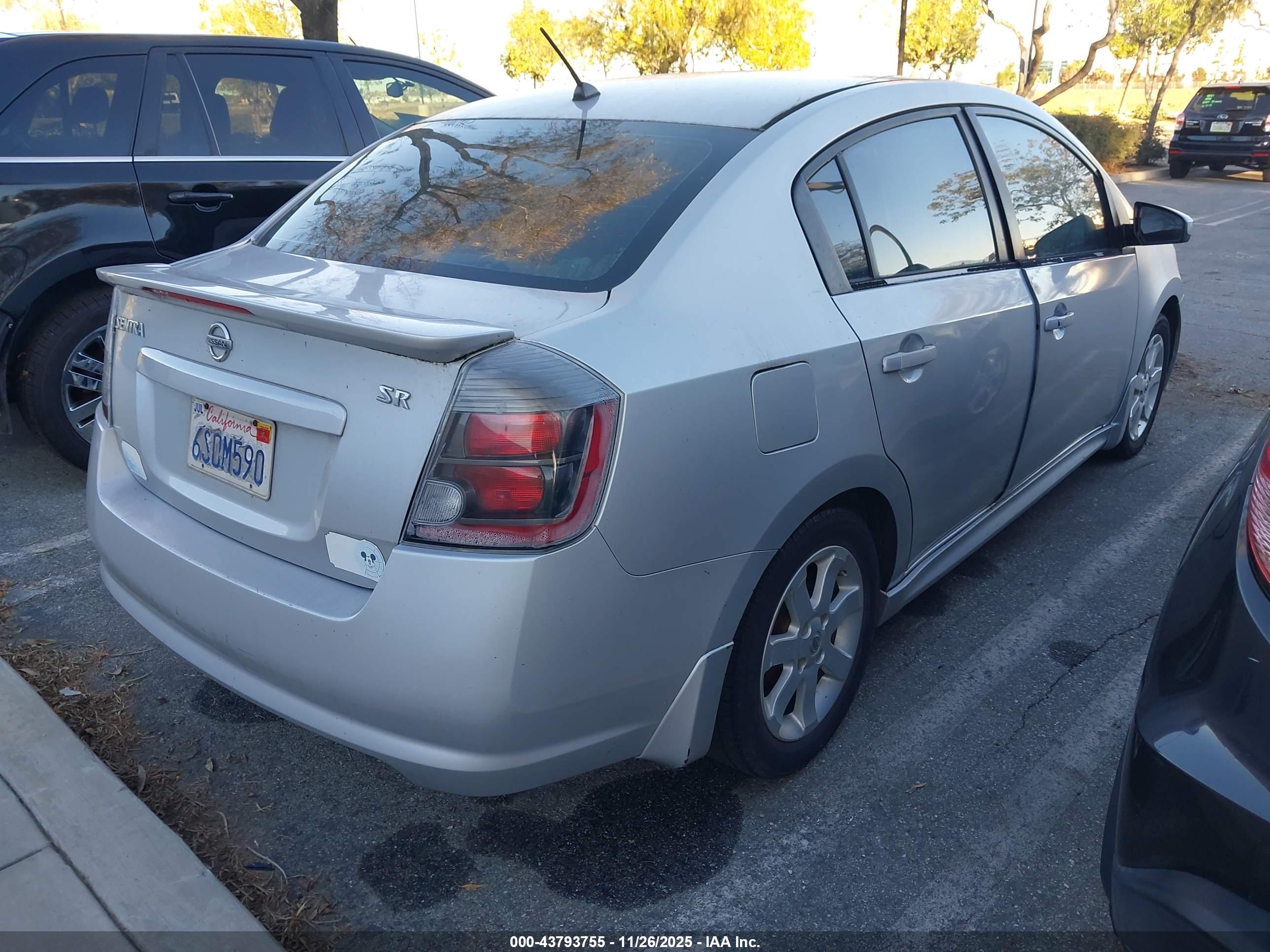 NISSAN SENTRA image 4