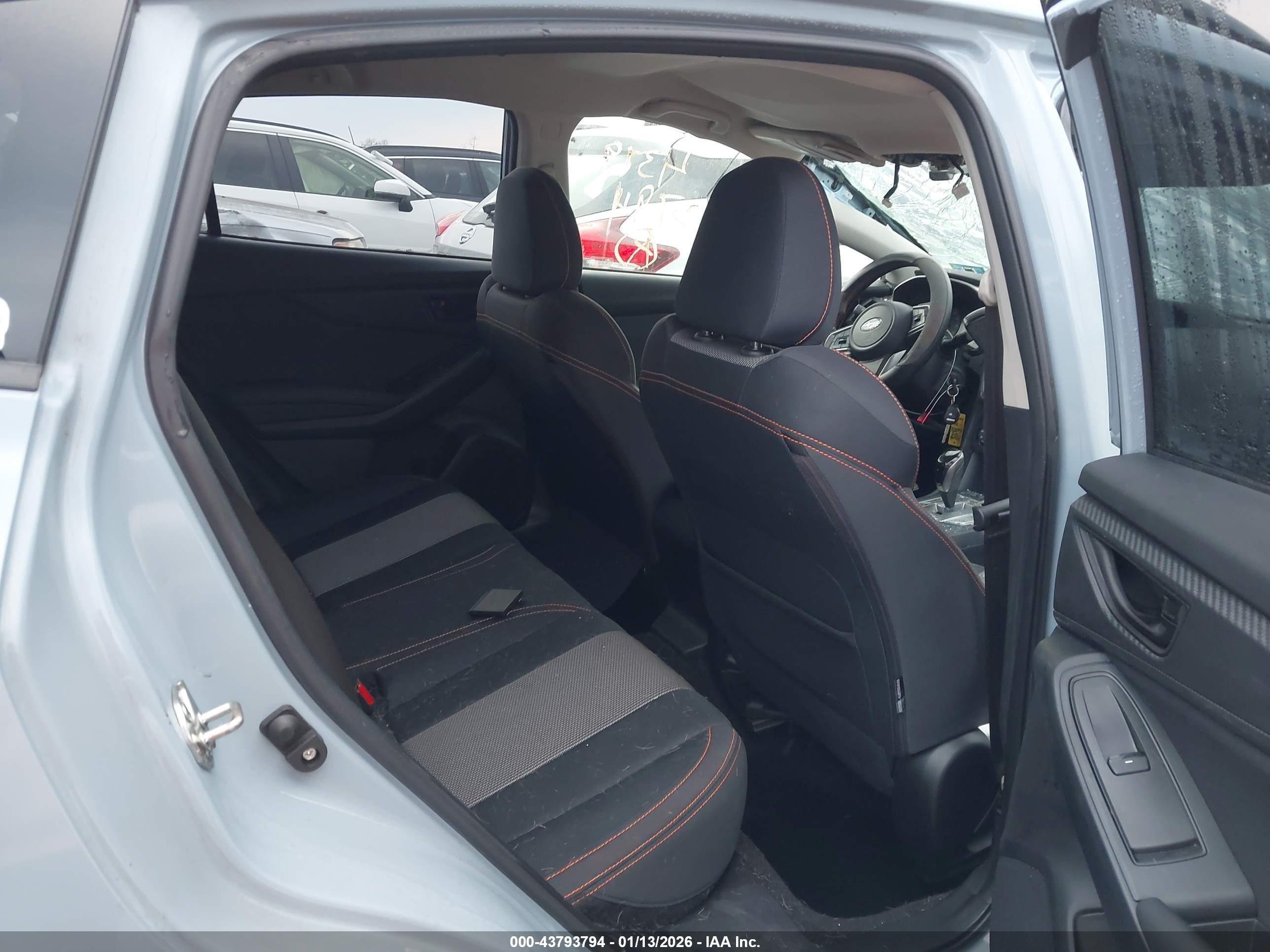 SUBARU CROSSTREK image 8