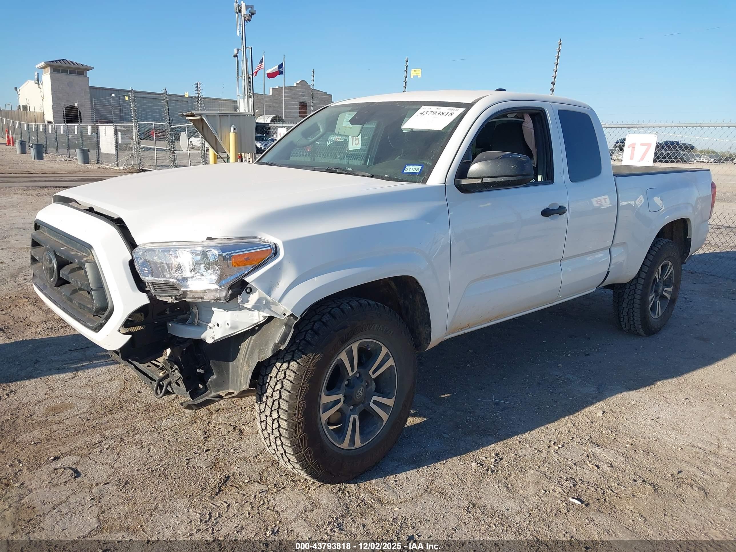 TOYOTA TACOMA image 2