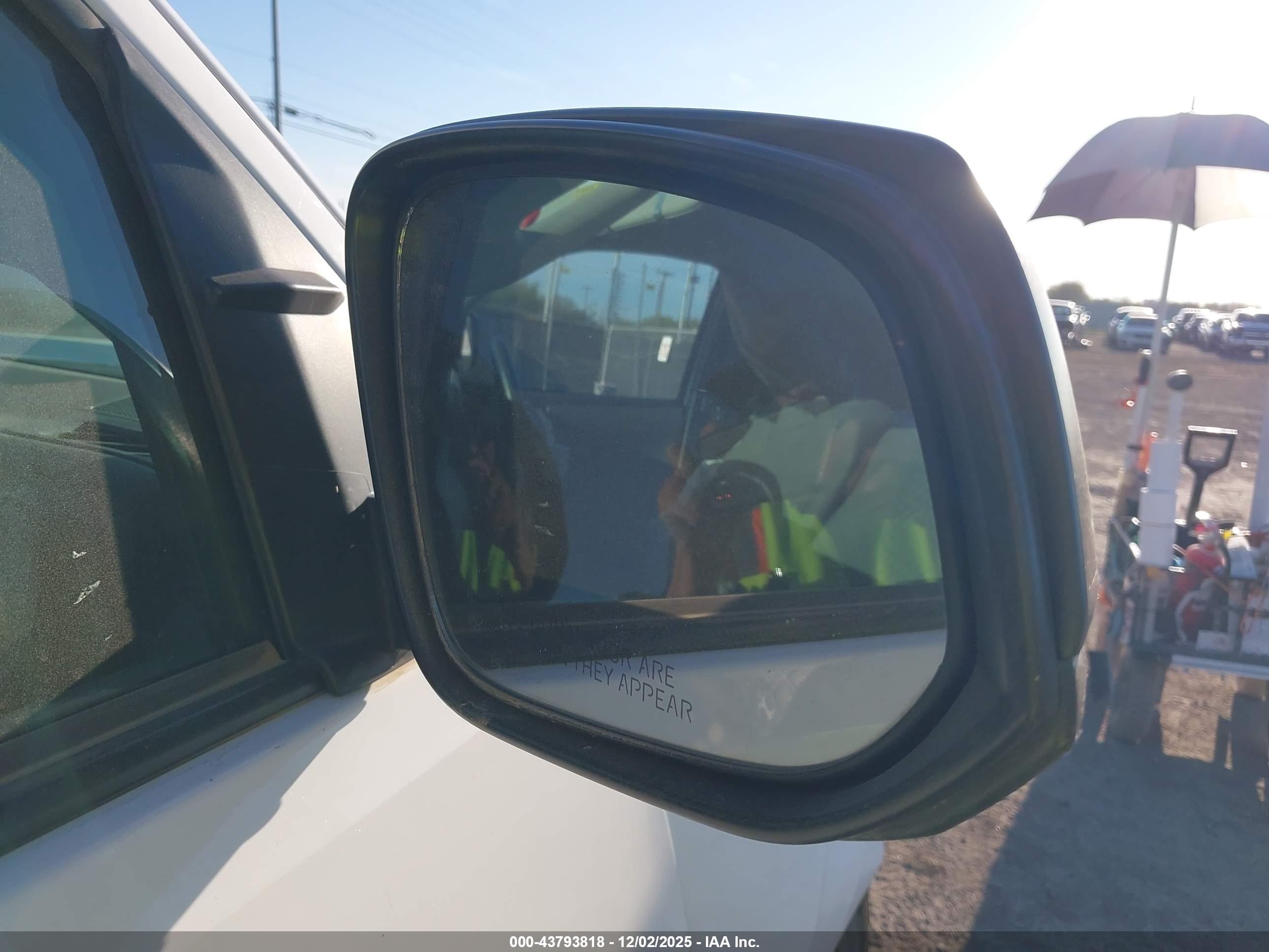 TOYOTA TACOMA image 5