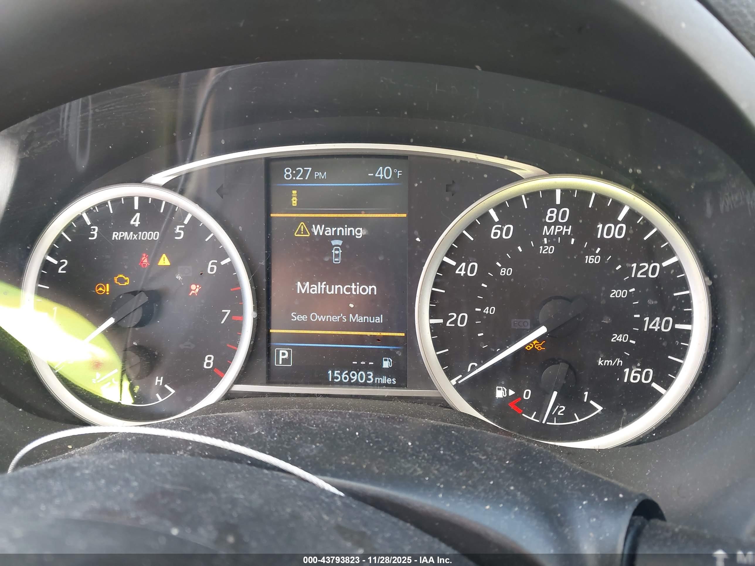NISSAN SENTRA image 7