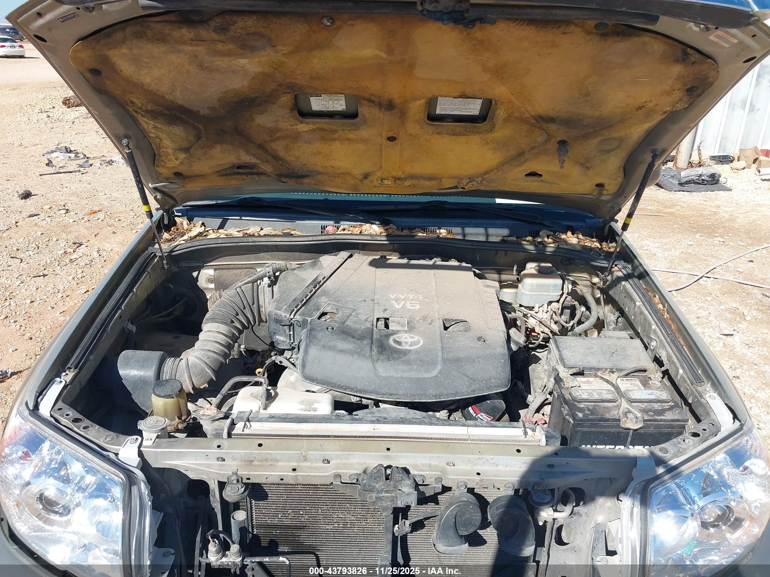 TOYOTA 4RUNNER image 10