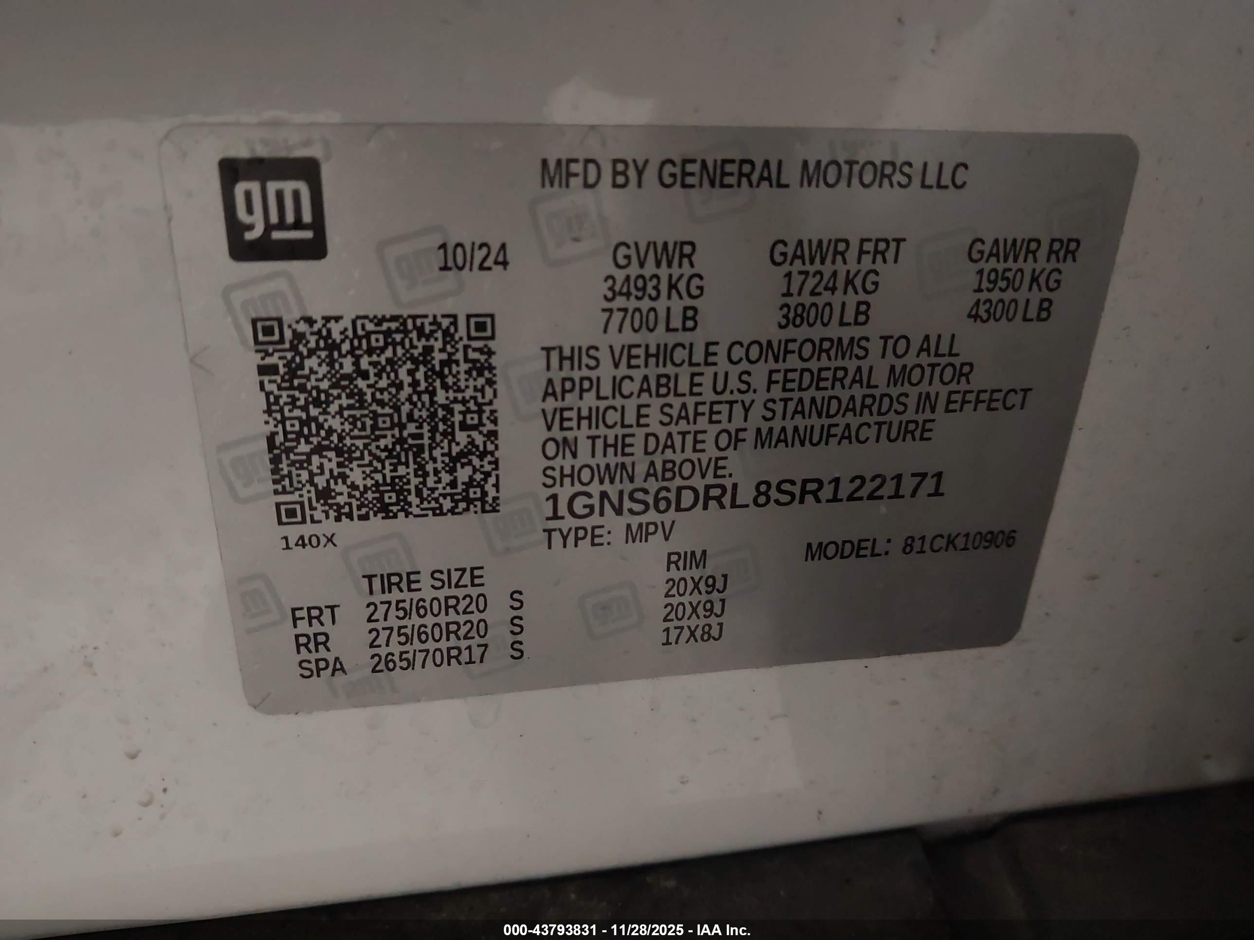 CHEVROLET SUBURBAN image 9