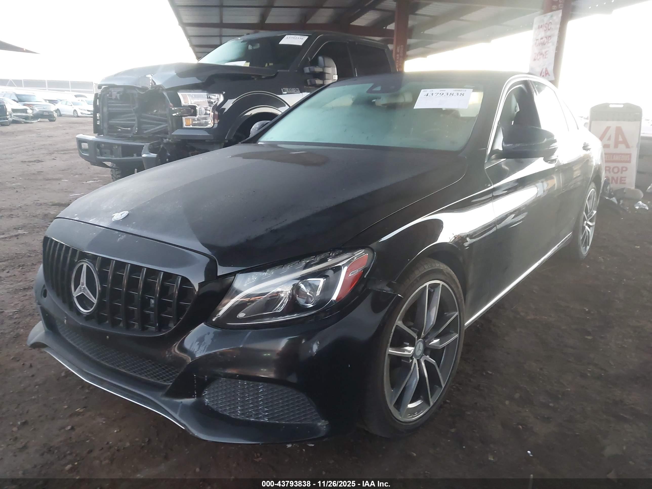 MERCEDES-BENZ C image 2