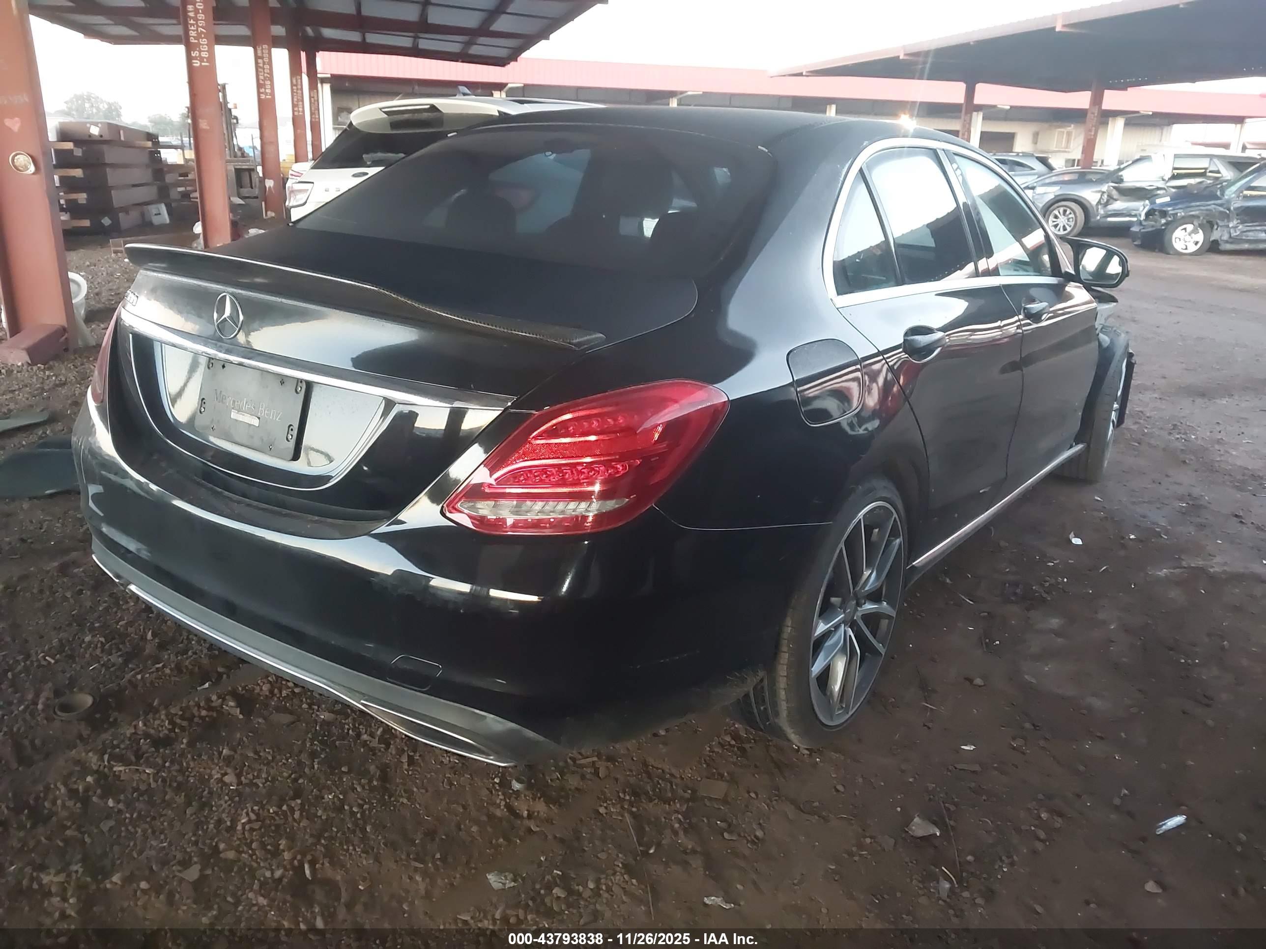 MERCEDES-BENZ C image 4