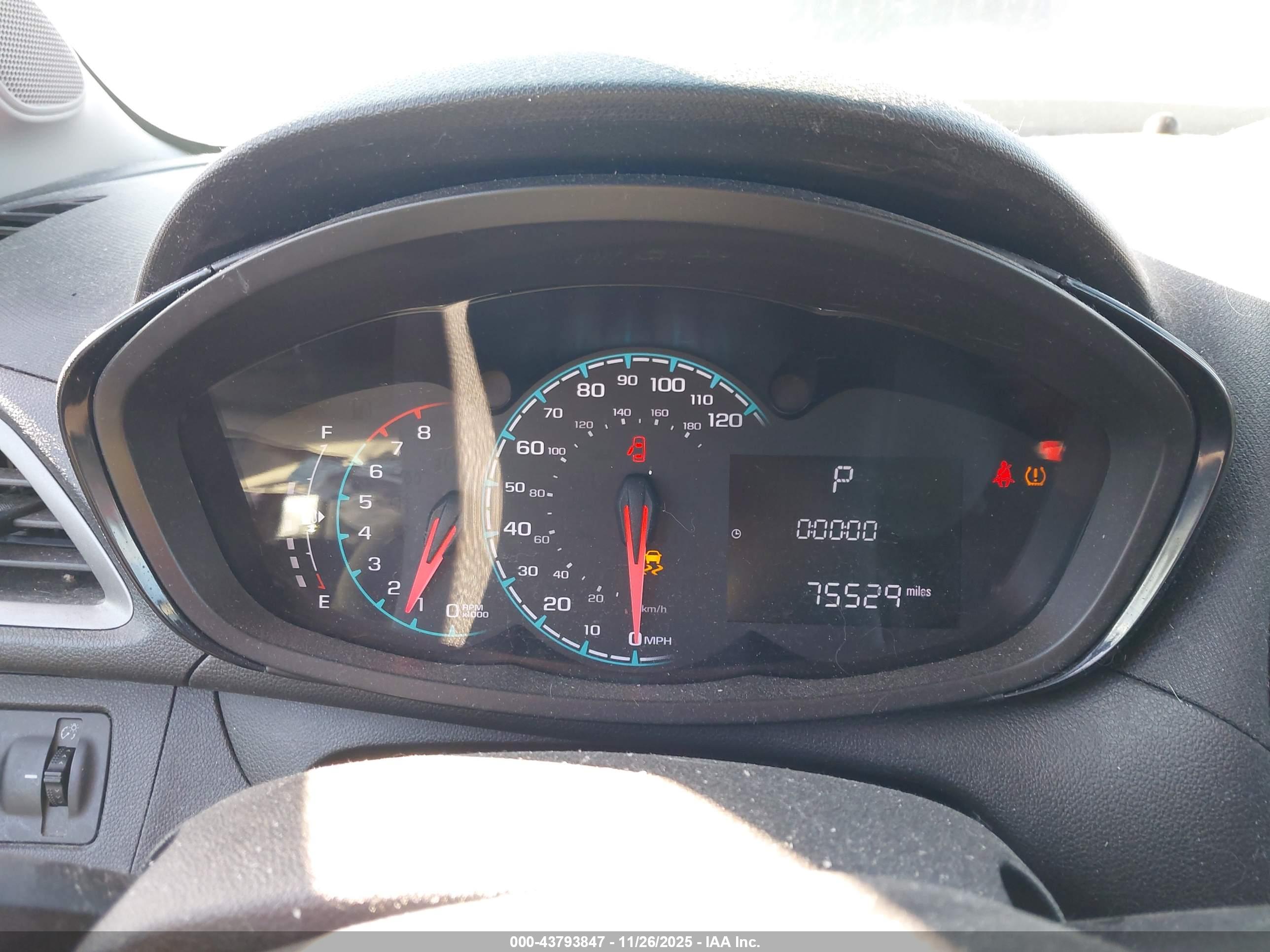 CHEVROLET SPARK image 7