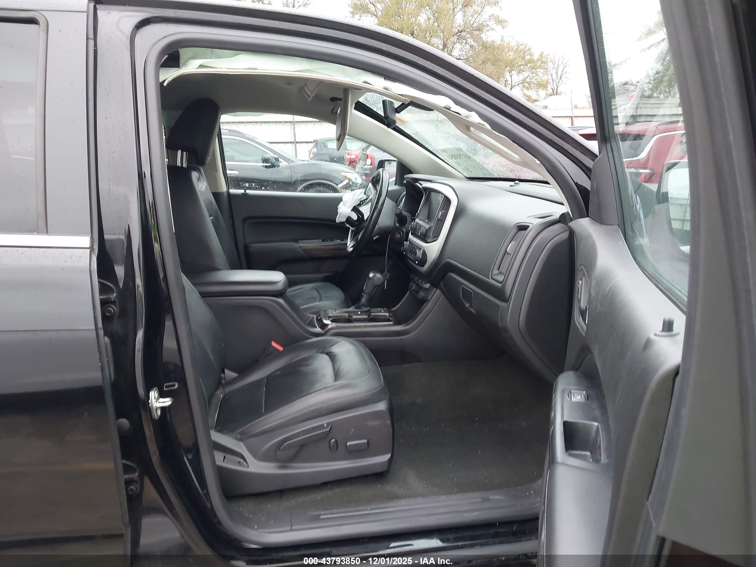 GMC CANYON image 5