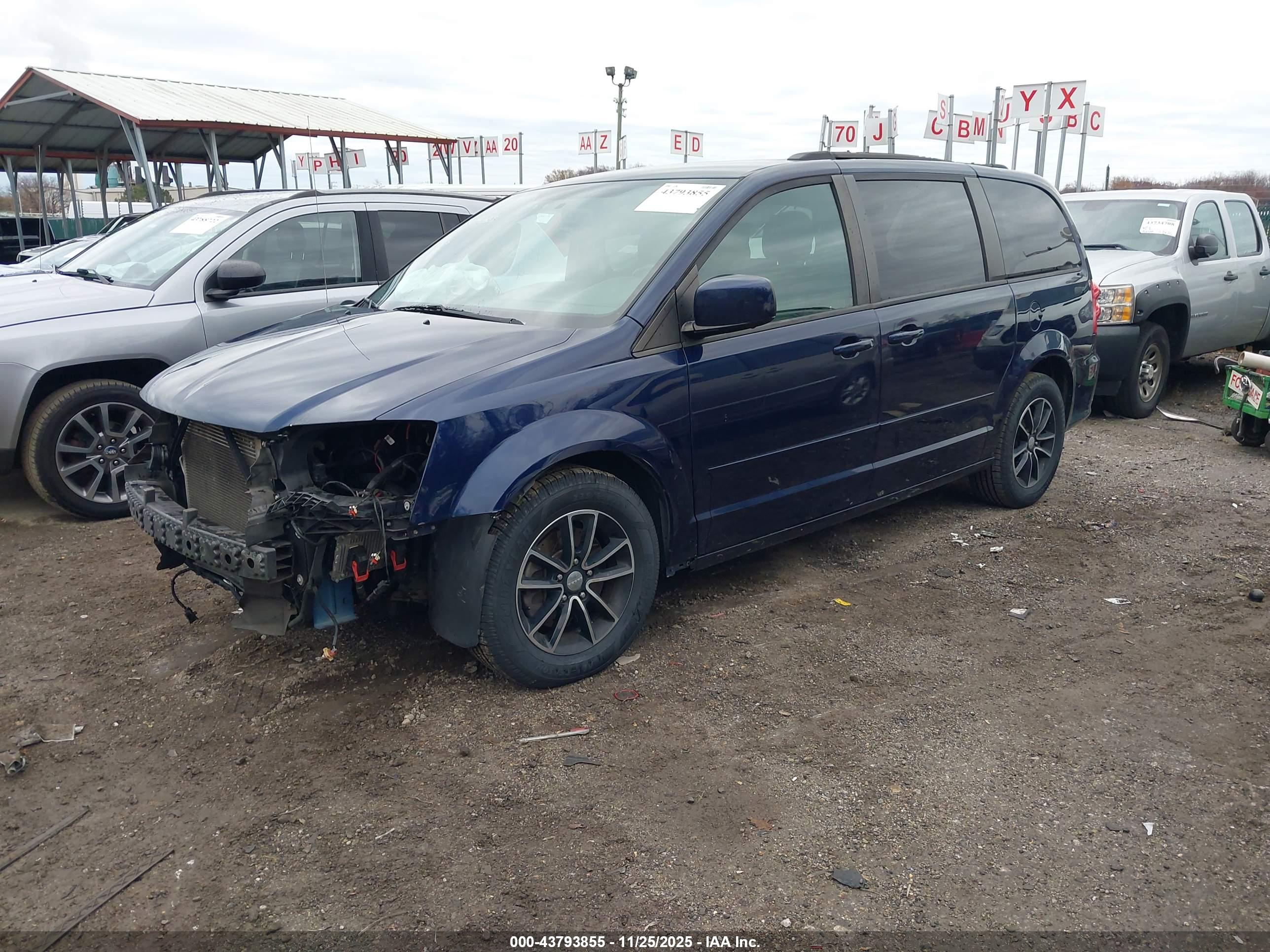 DODGE GRAND image 2