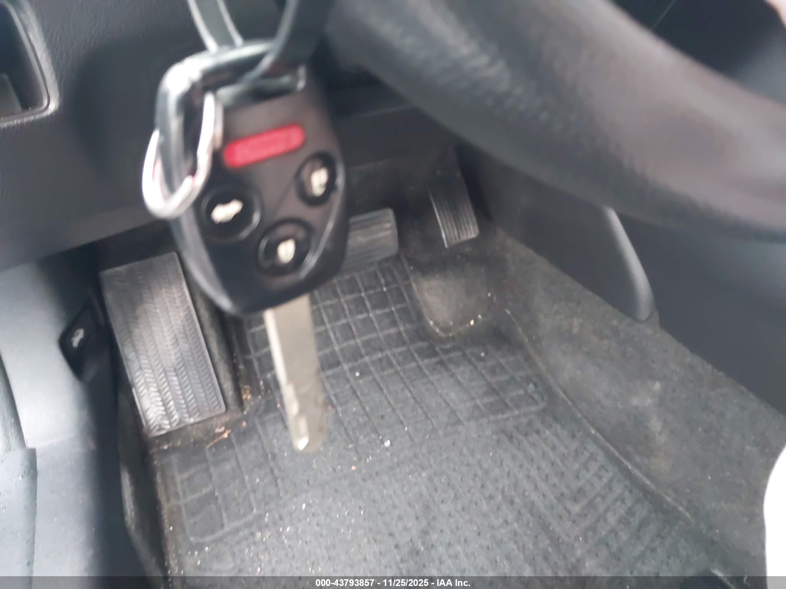 HONDA ACCORD image 11