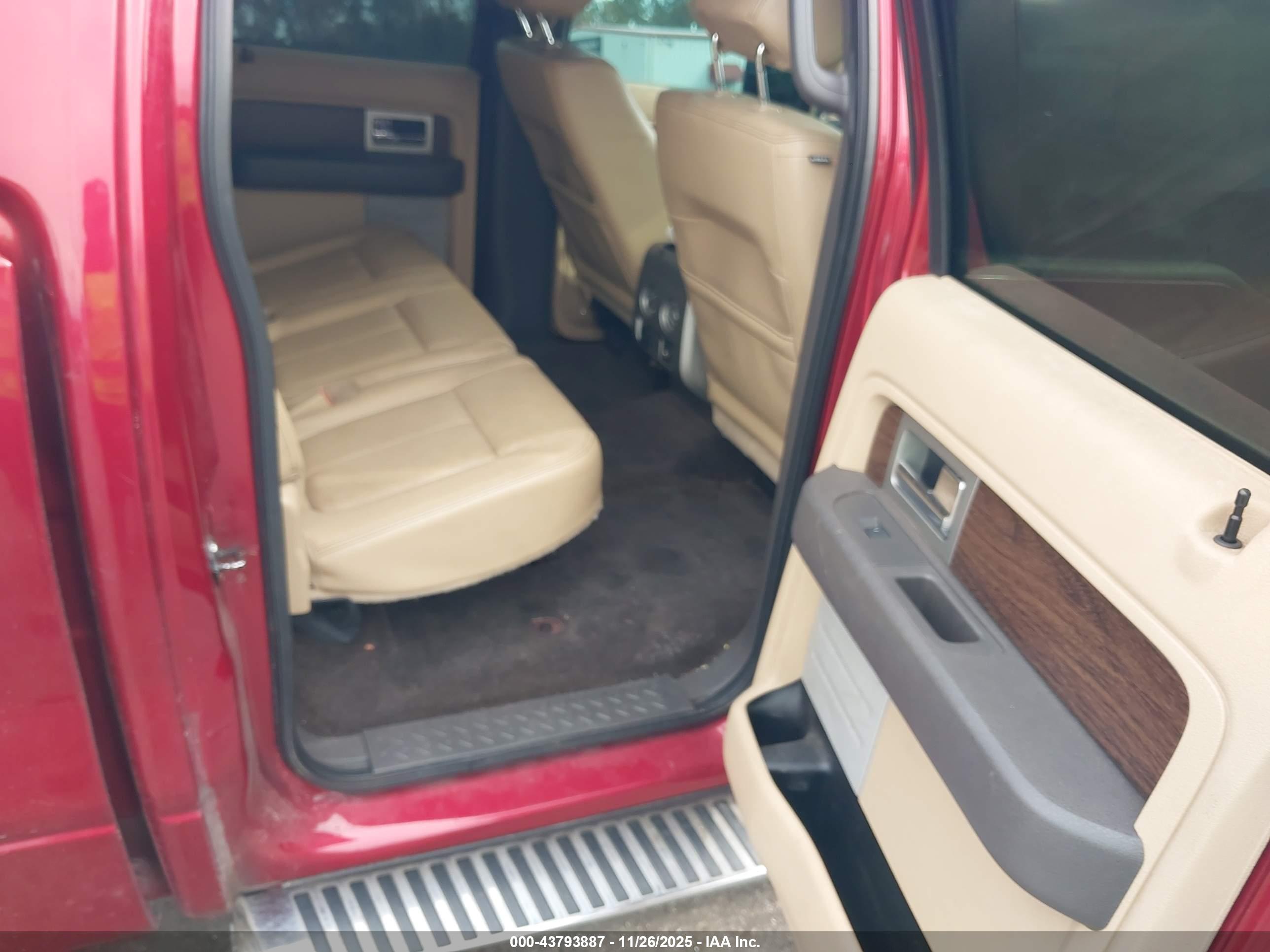 FORD F-150 image 8