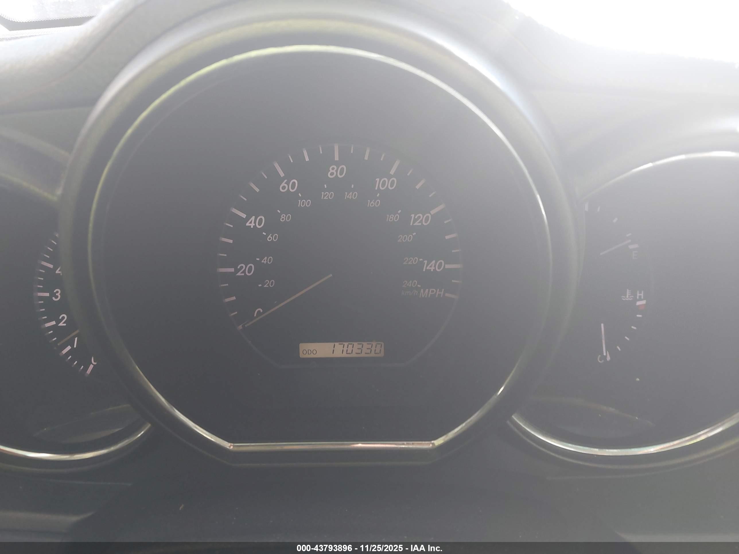 LEXUS RX image 7