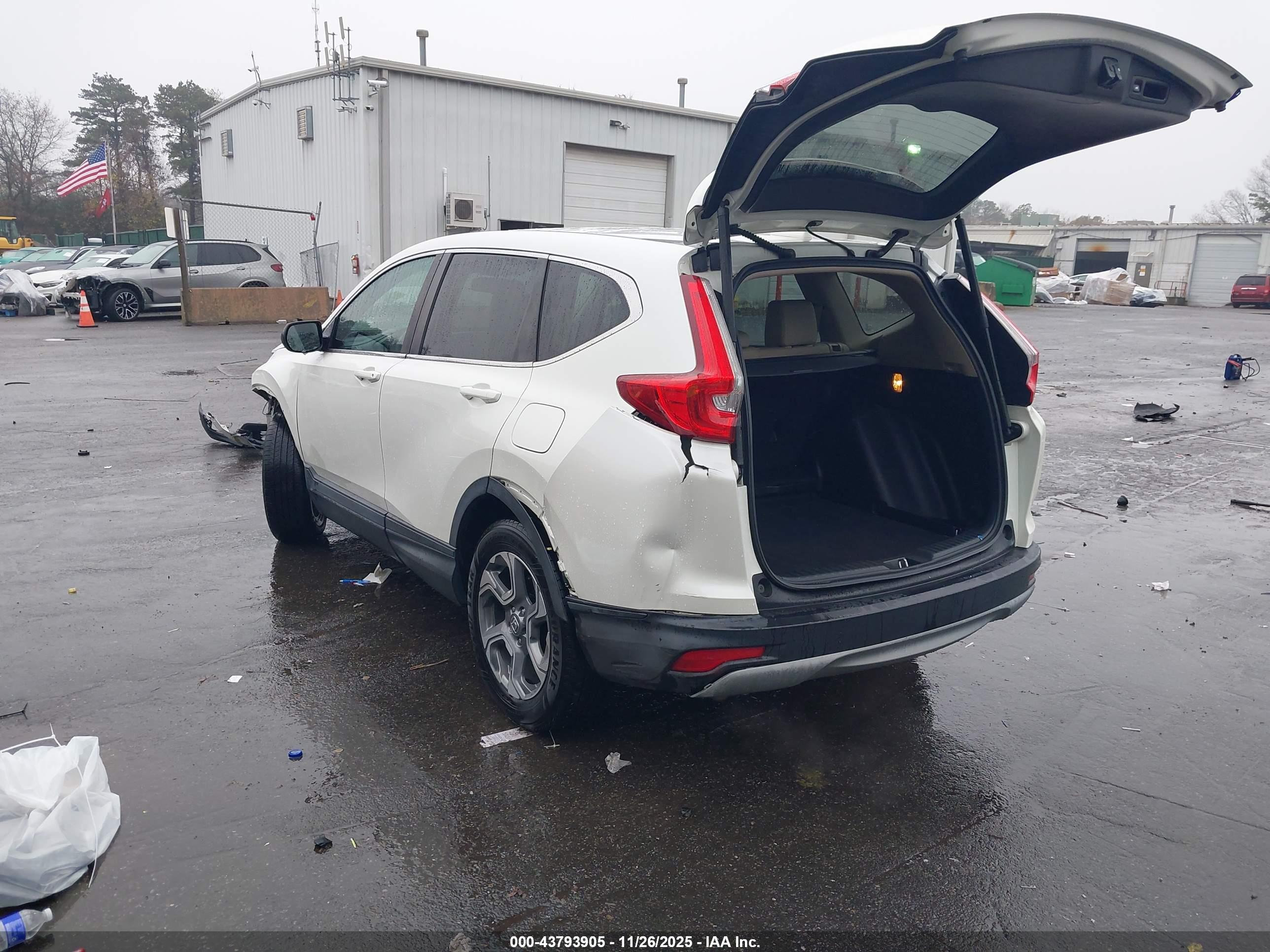 HONDA CR-V image 3