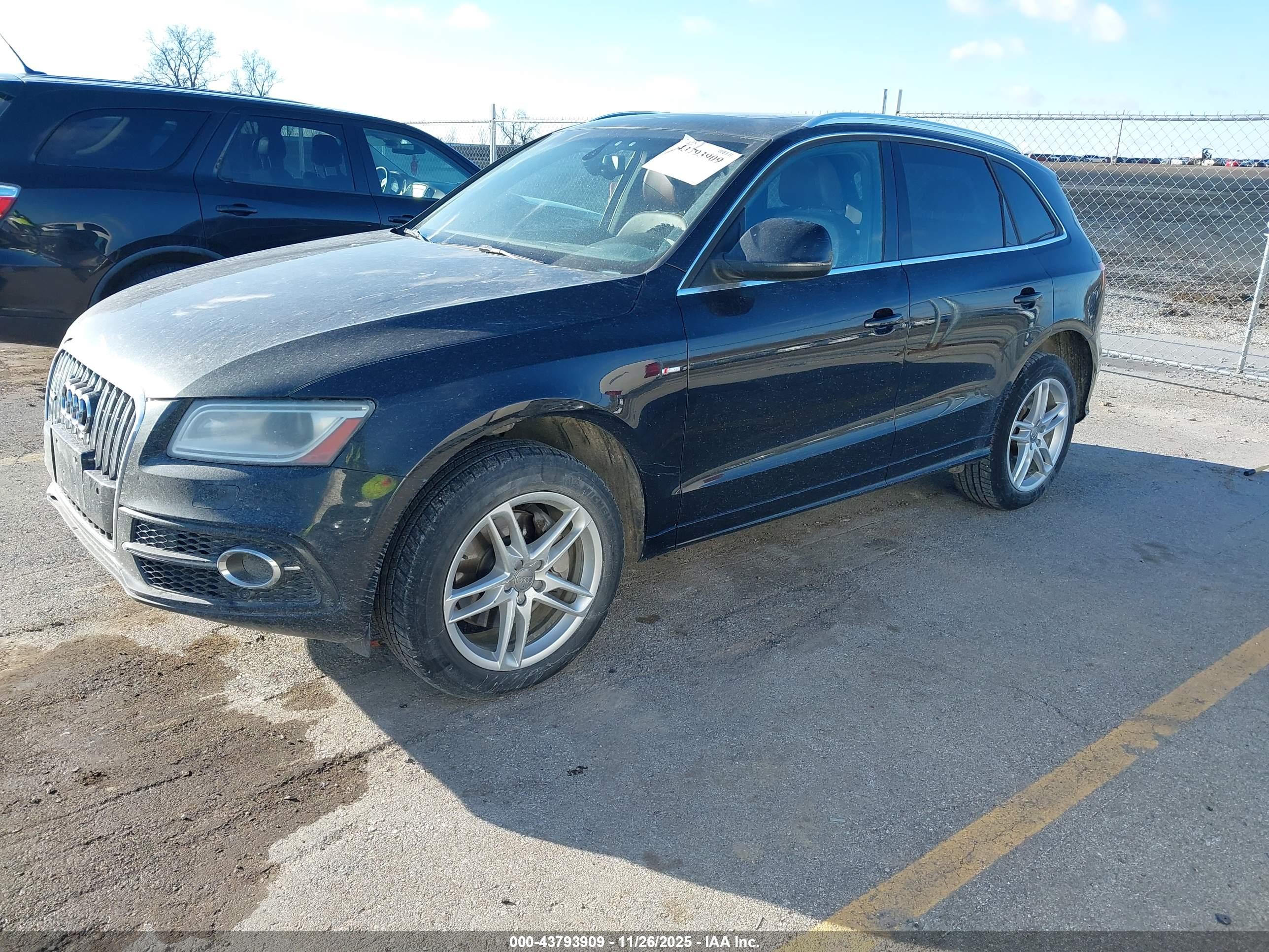 AUDI Q5 image 2