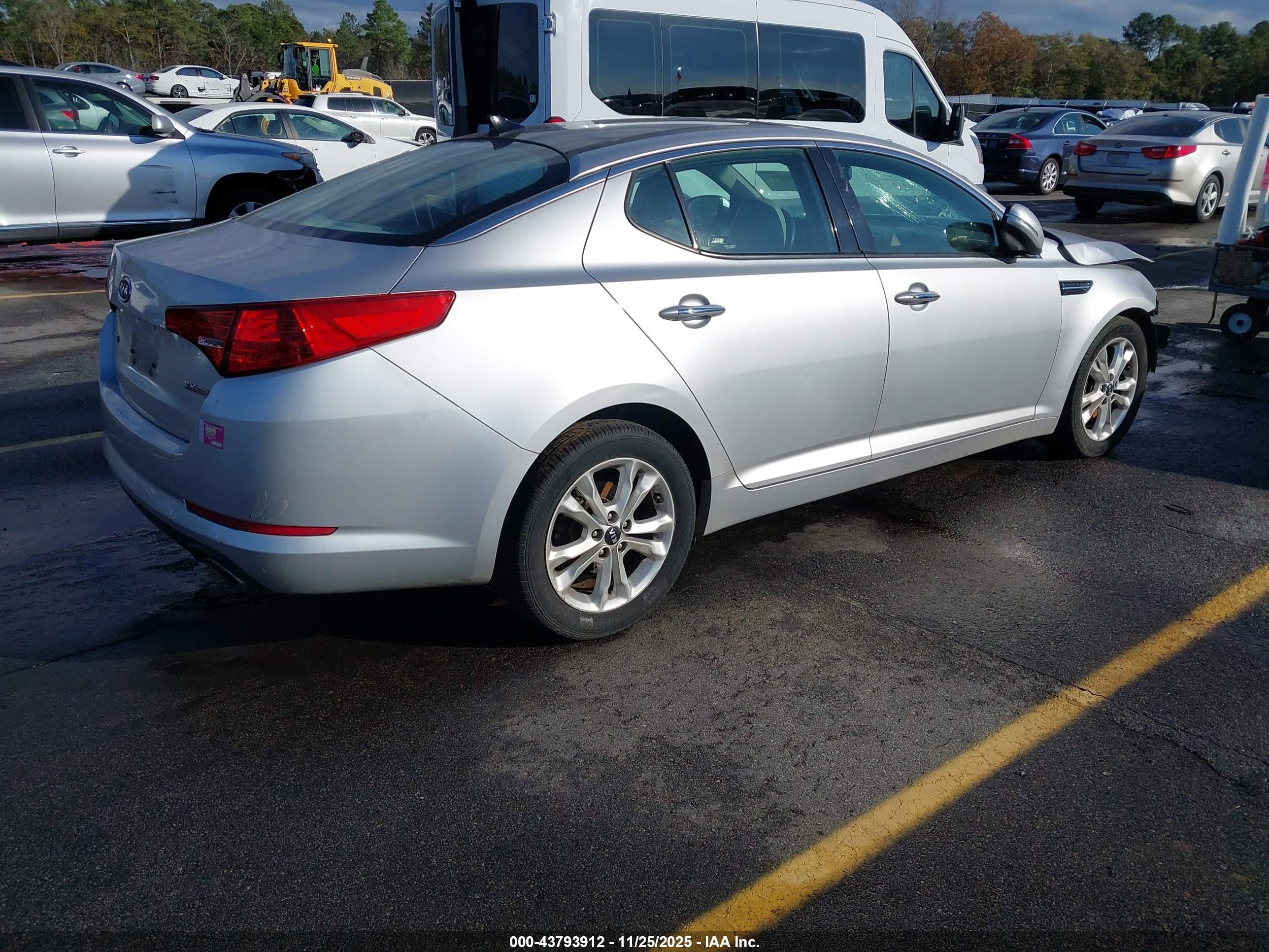 KIA OPTIMA image 4