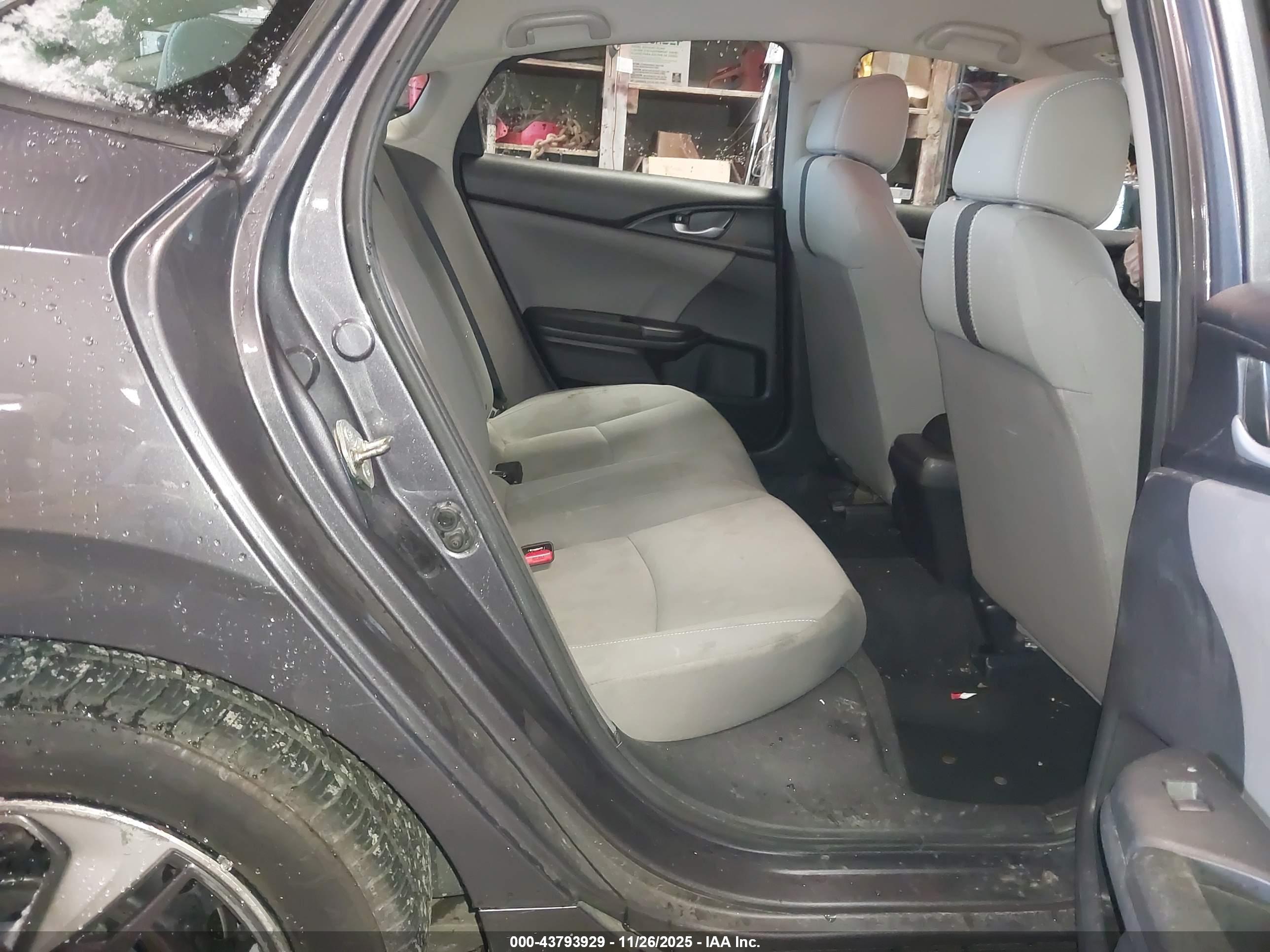 HONDA CIVIC image 8