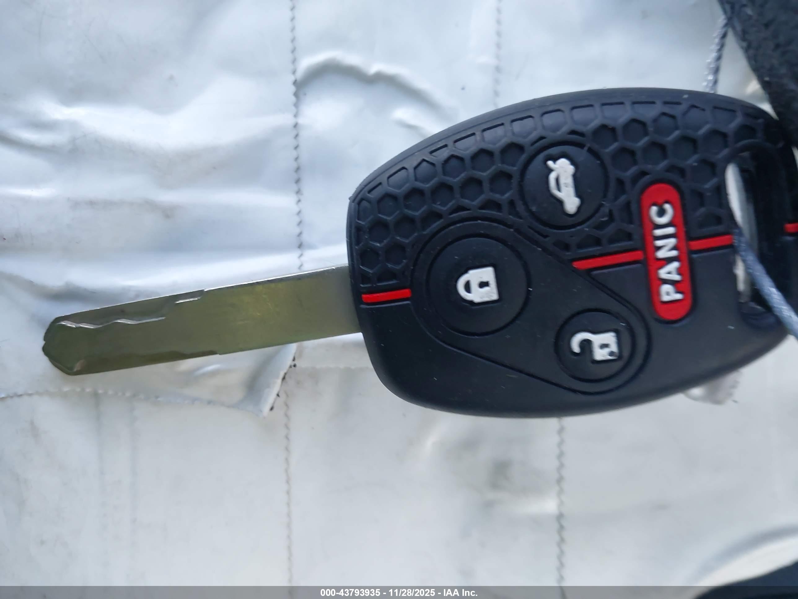 HONDA CIVIC image 11