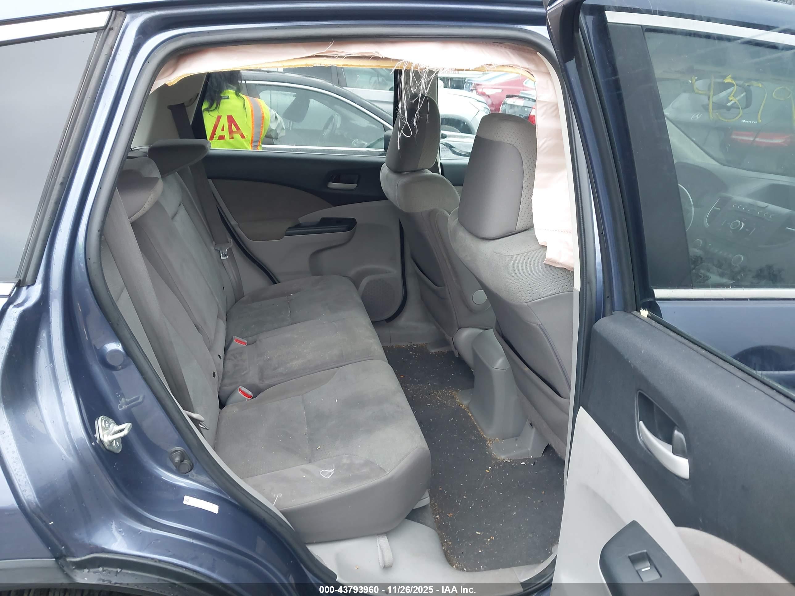 HONDA CR-V image 8