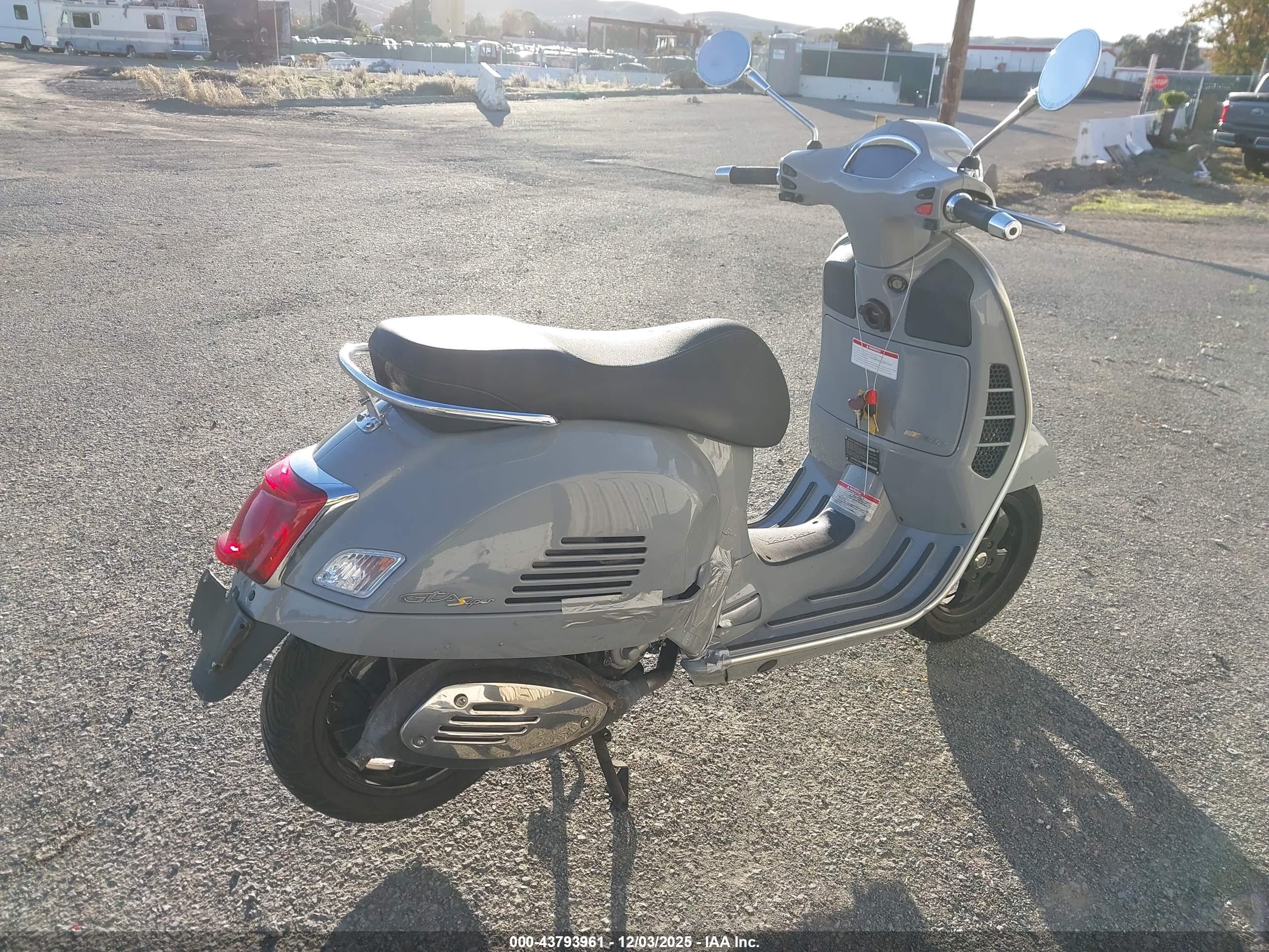 VESPA GTS image 4