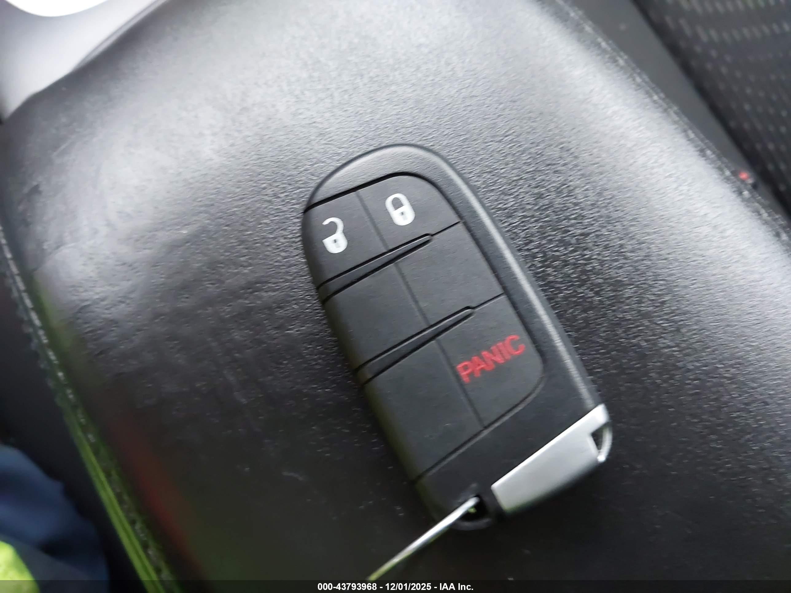 DODGE JOURNEY image 11