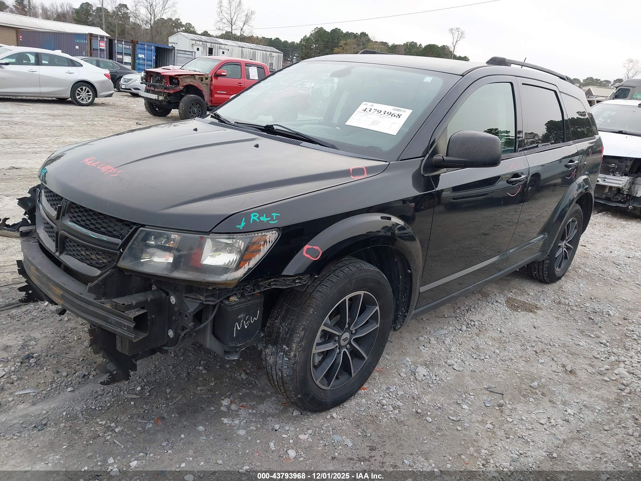DODGE JOURNEY image 2