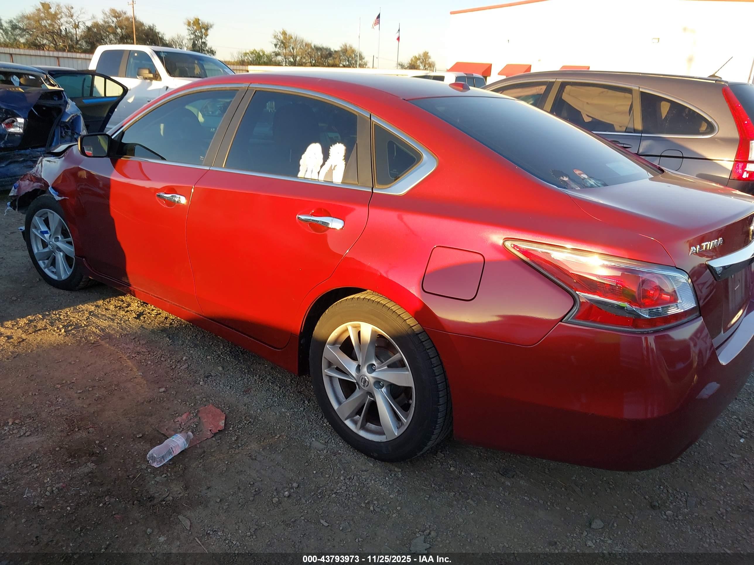 NISSAN ALTIMA image 3