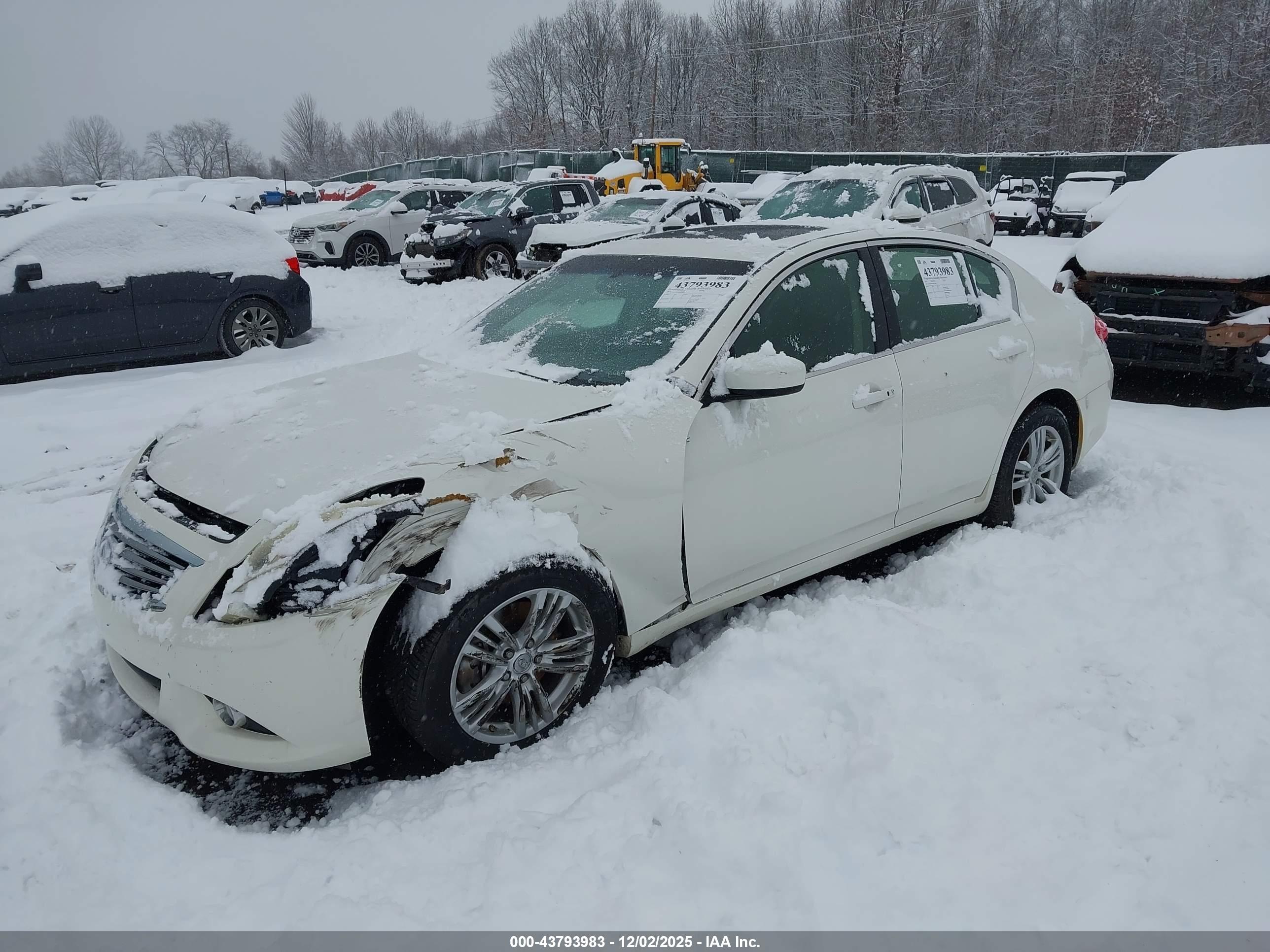 INFINITI G25X image 2