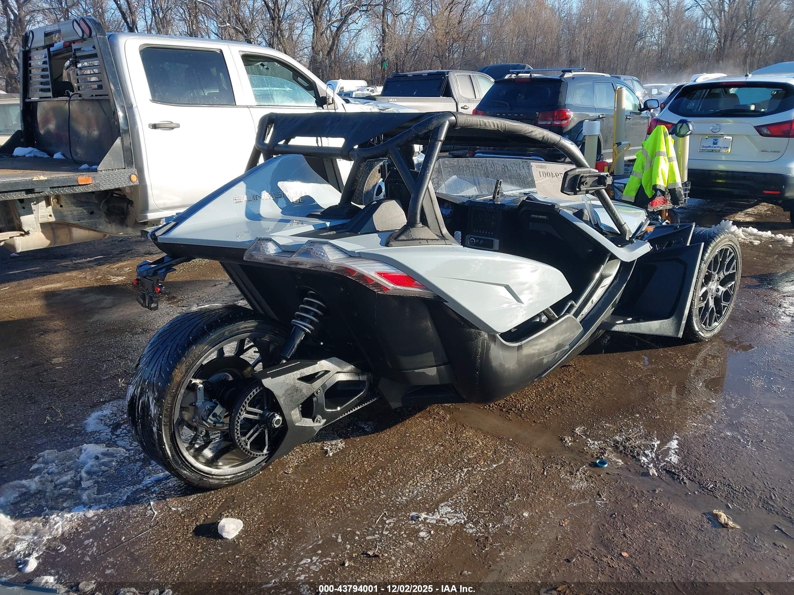POLARIS SLINGSHOT image 4