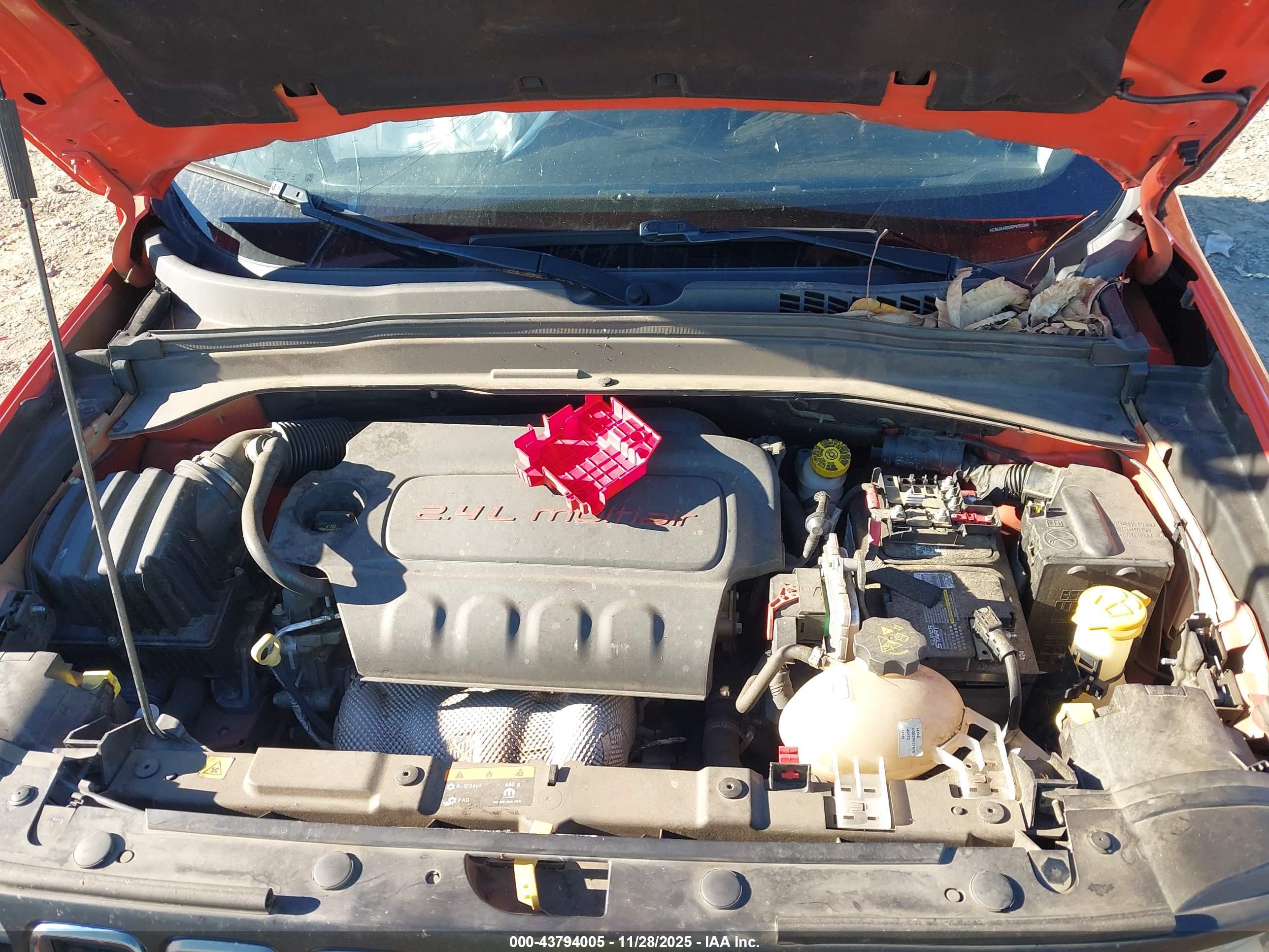 JEEP RENEGADE image 10