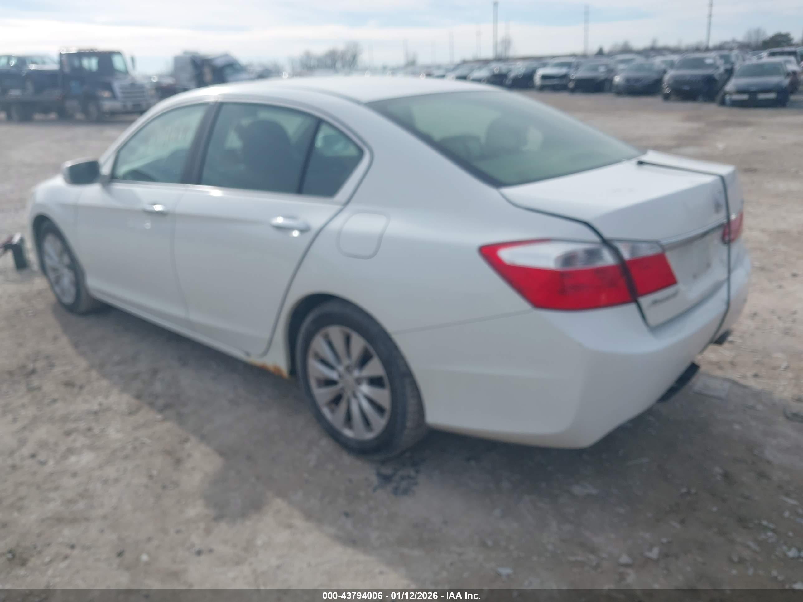 HONDA ACCORD image 3