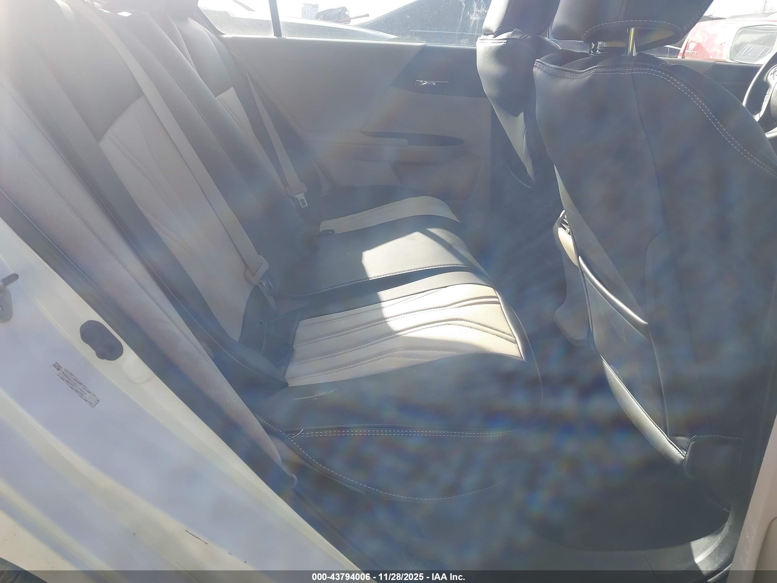HONDA ACCORD image 8