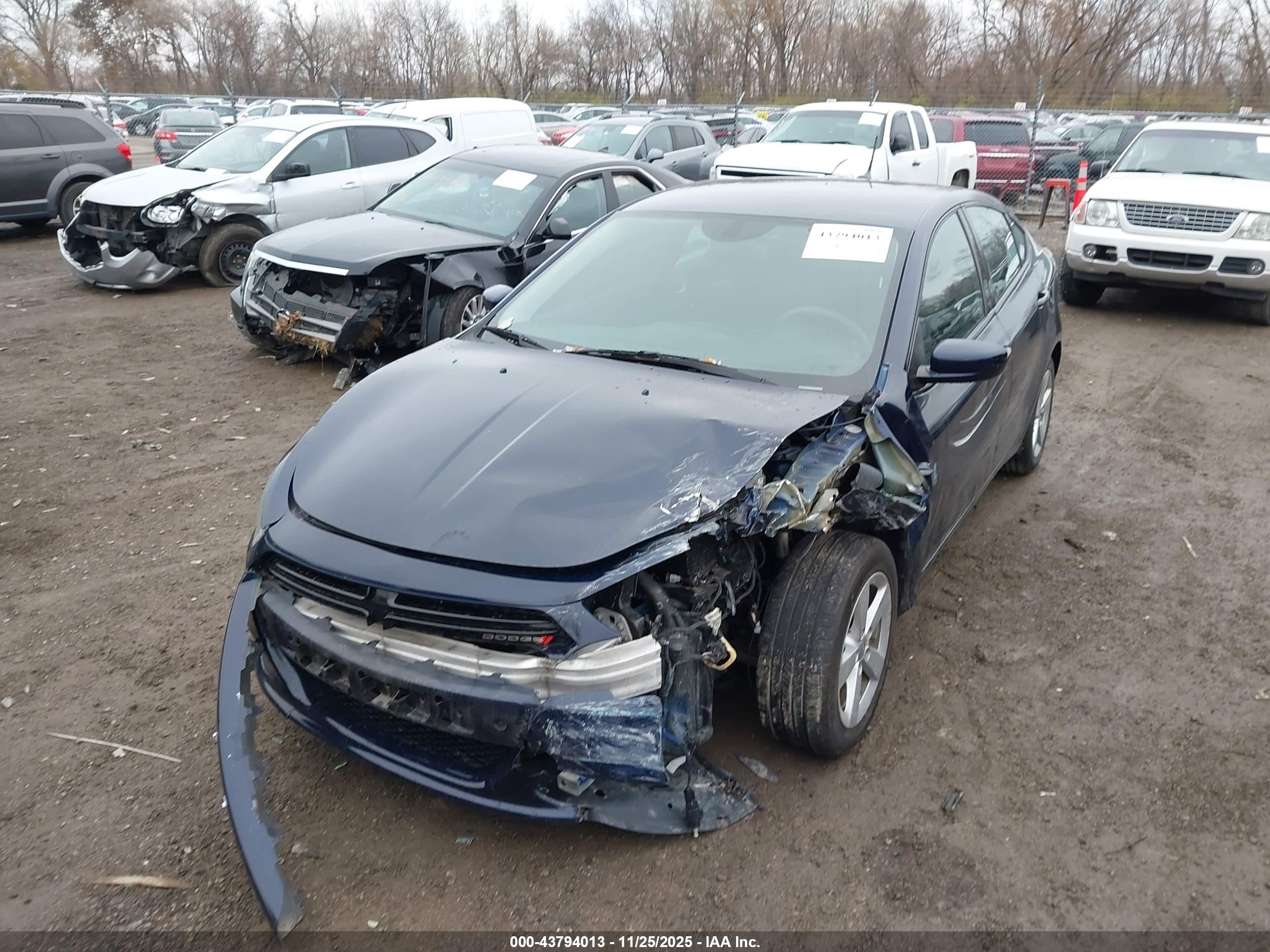 DODGE DART image 2