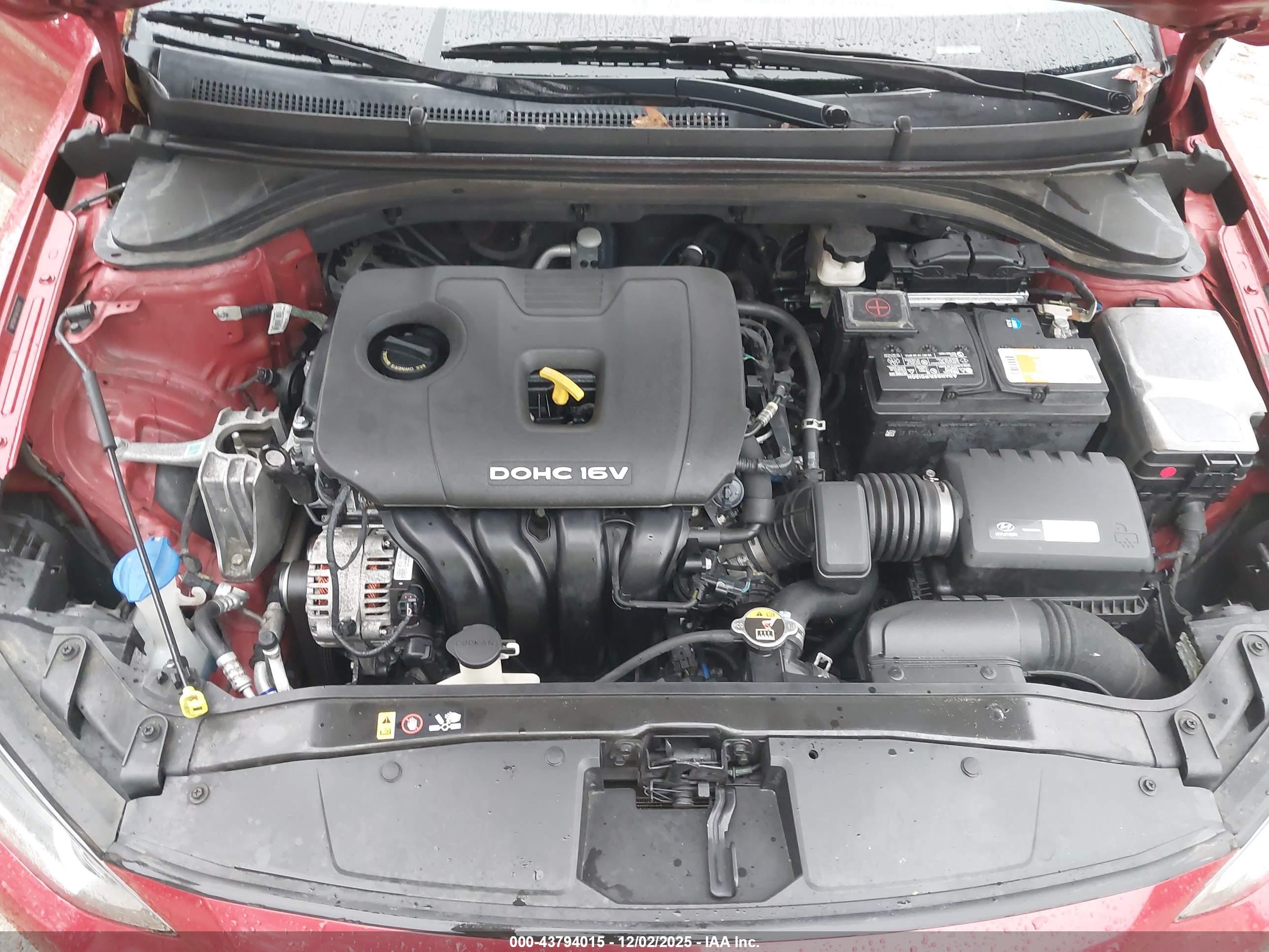 HYUNDAI ELANTRA image 10