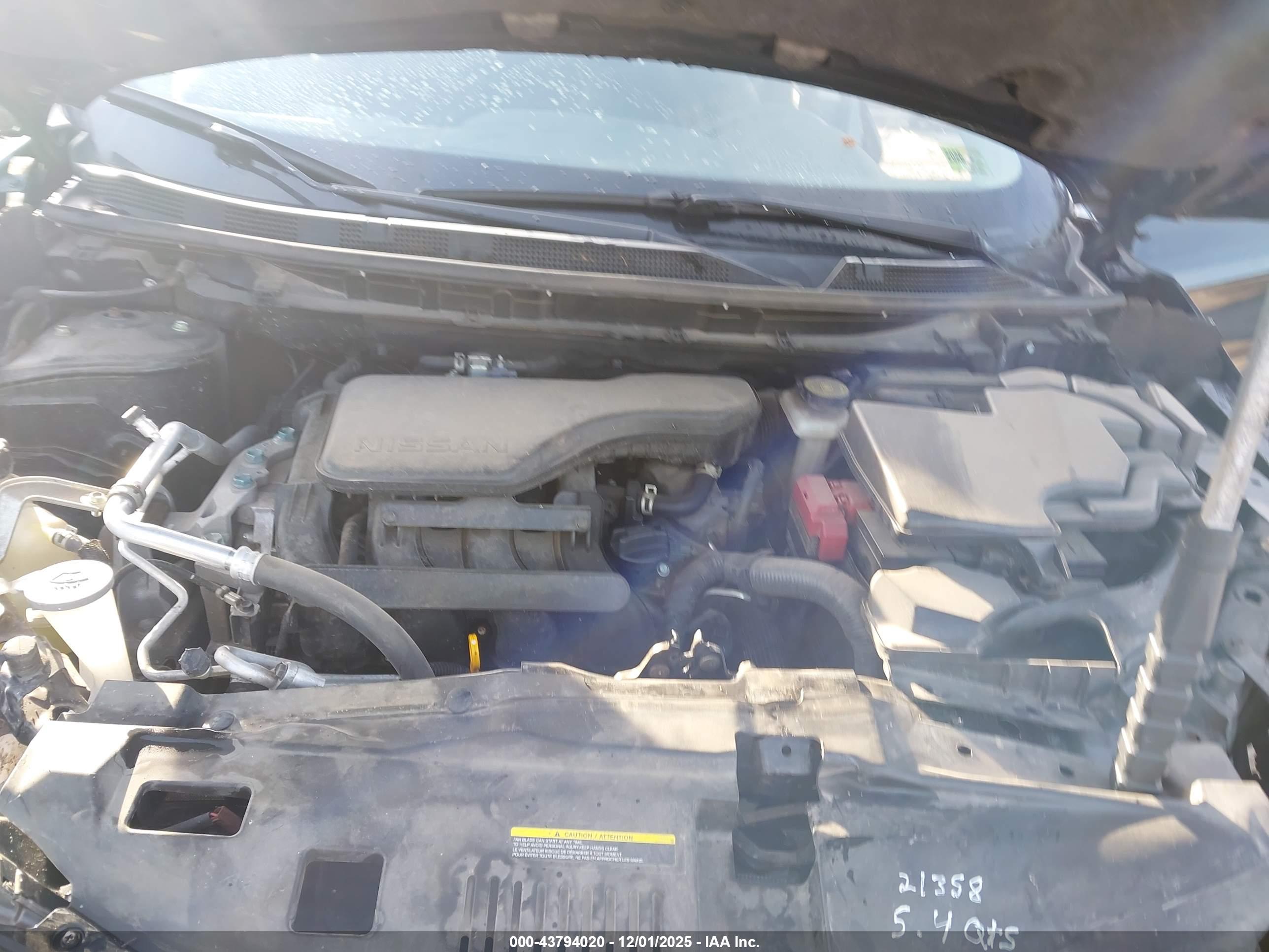 NISSAN ROGUE image 10