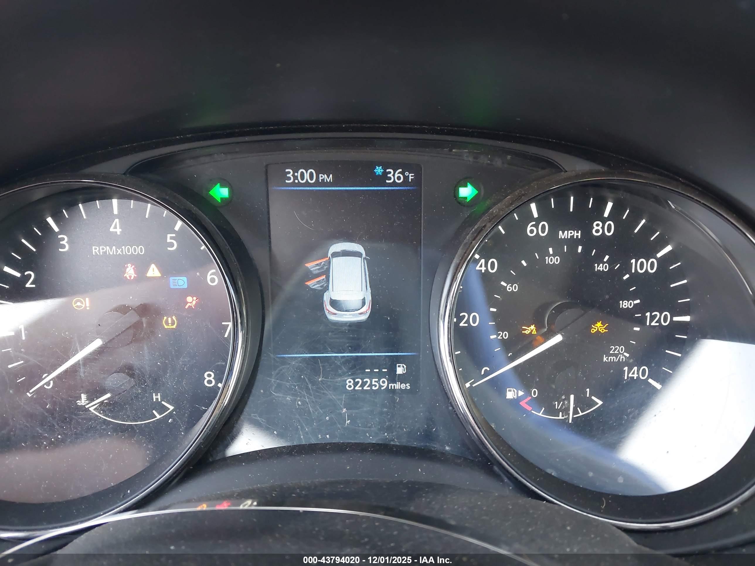 NISSAN ROGUE image 7