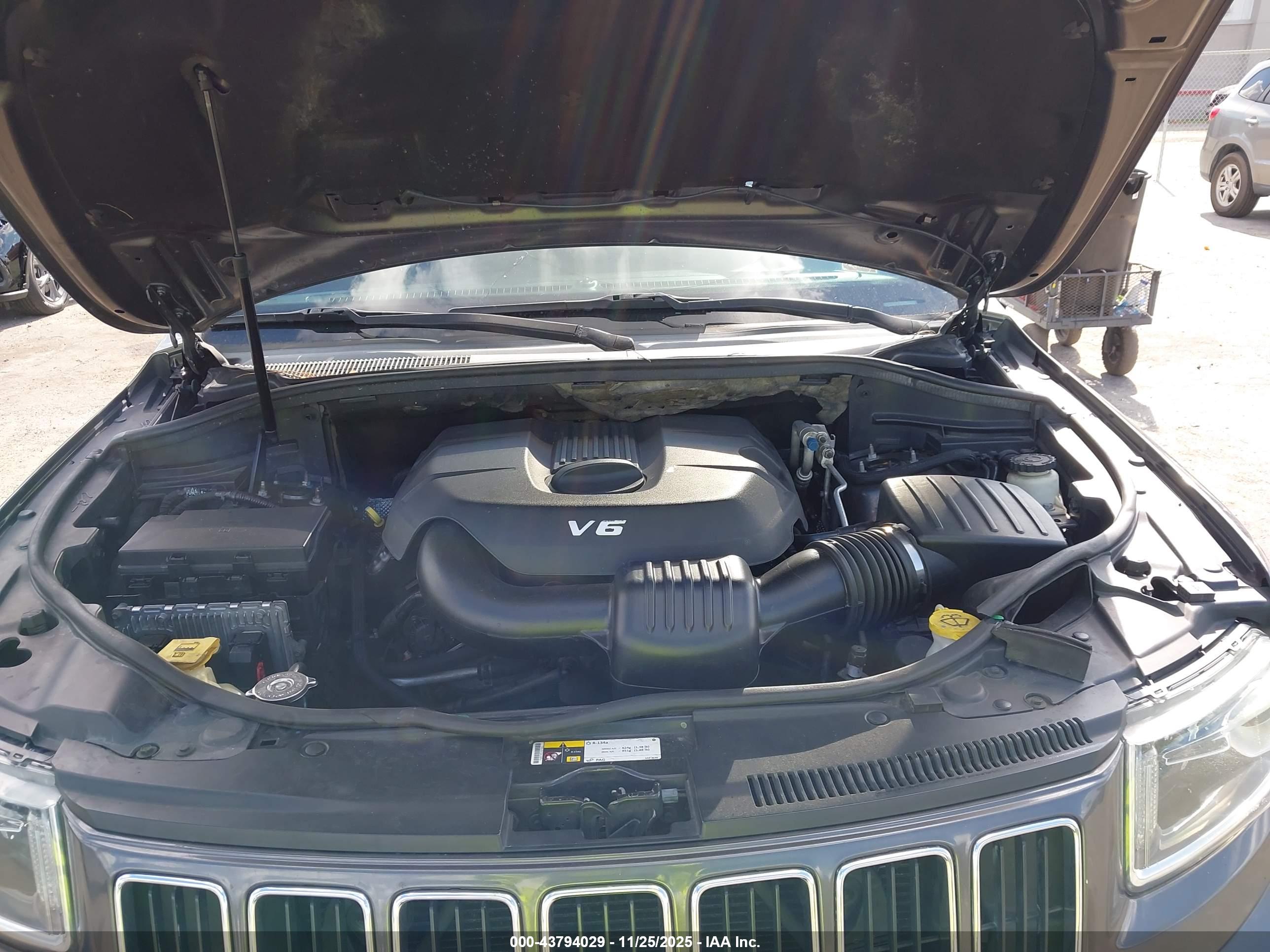 JEEP GRAND image 10