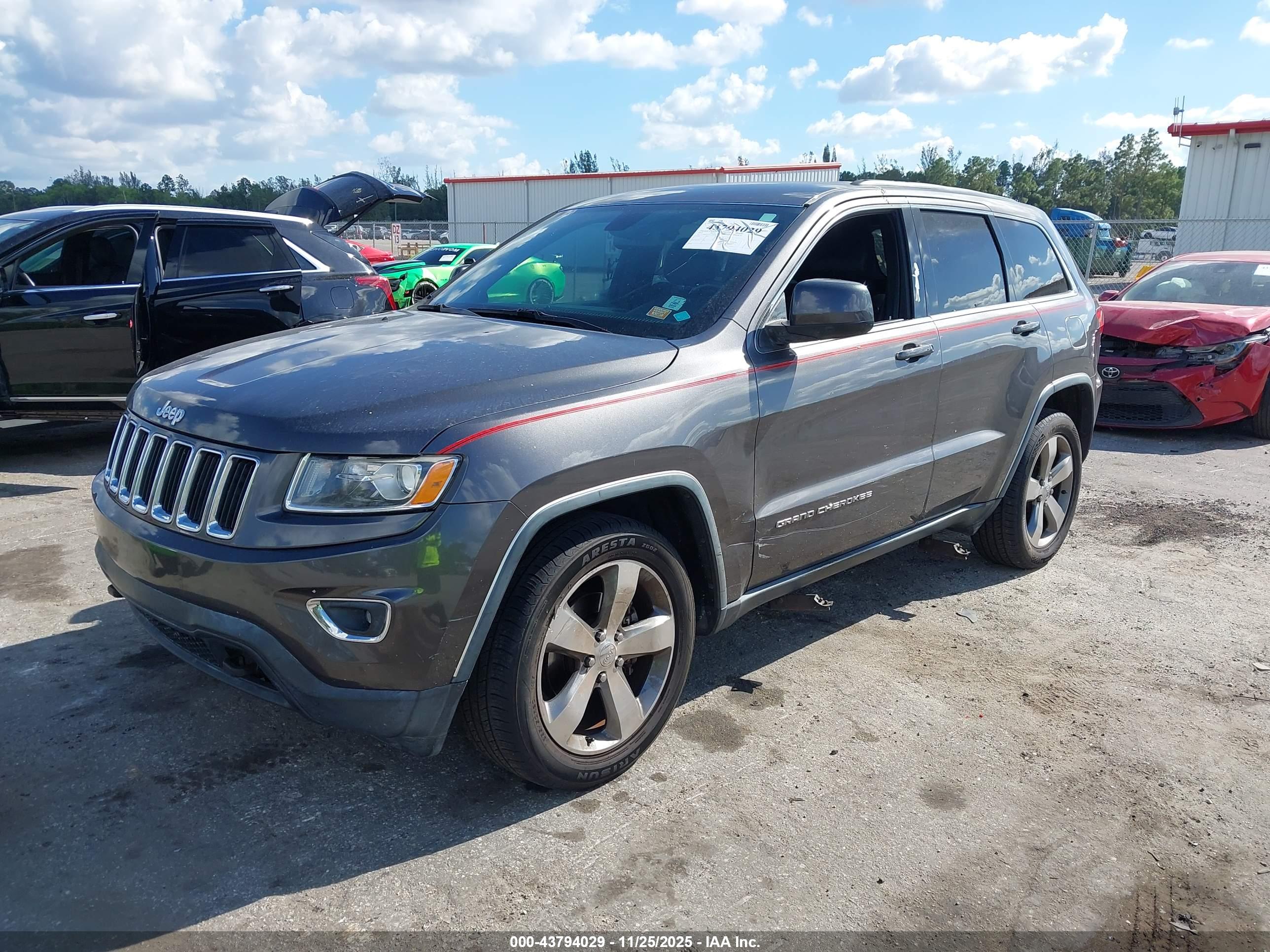 JEEP GRAND image 2