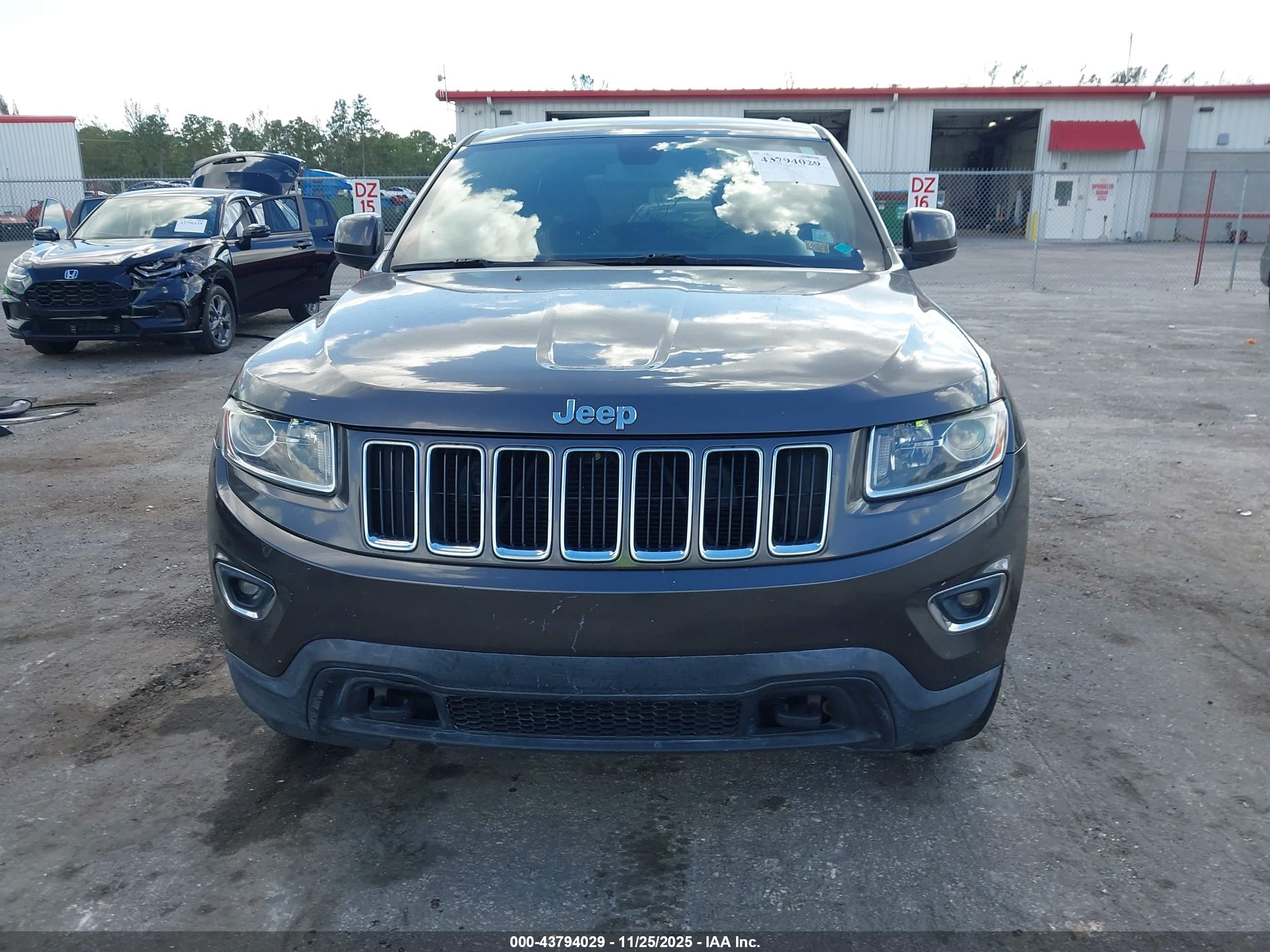 JEEP GRAND image 6