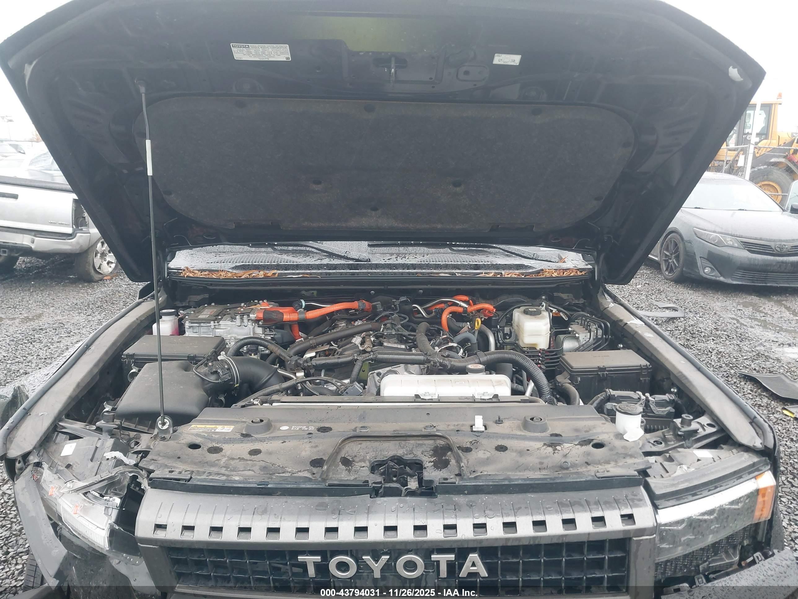TOYOTA LAND image 10