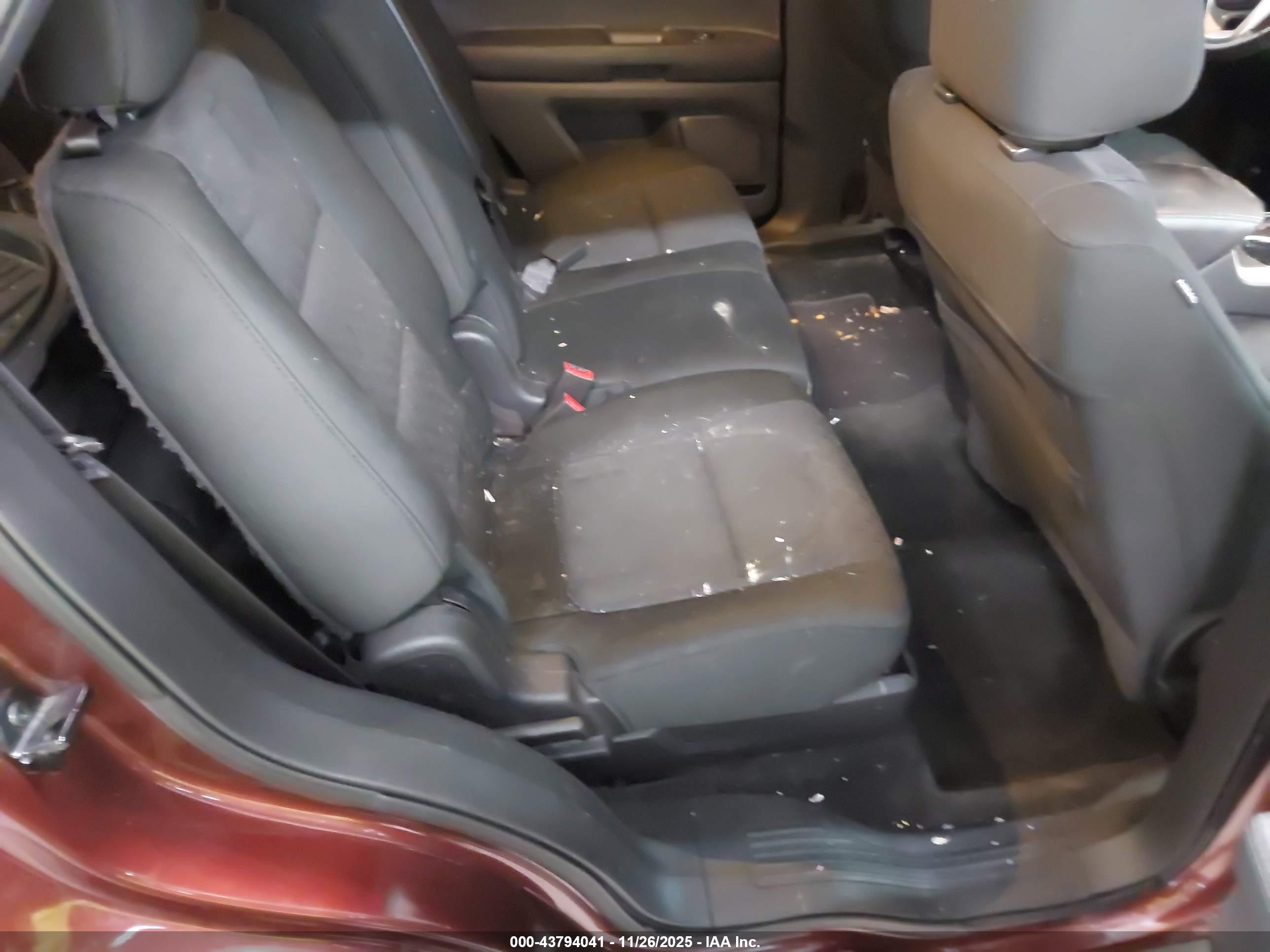 FORD EXPLORER image 8
