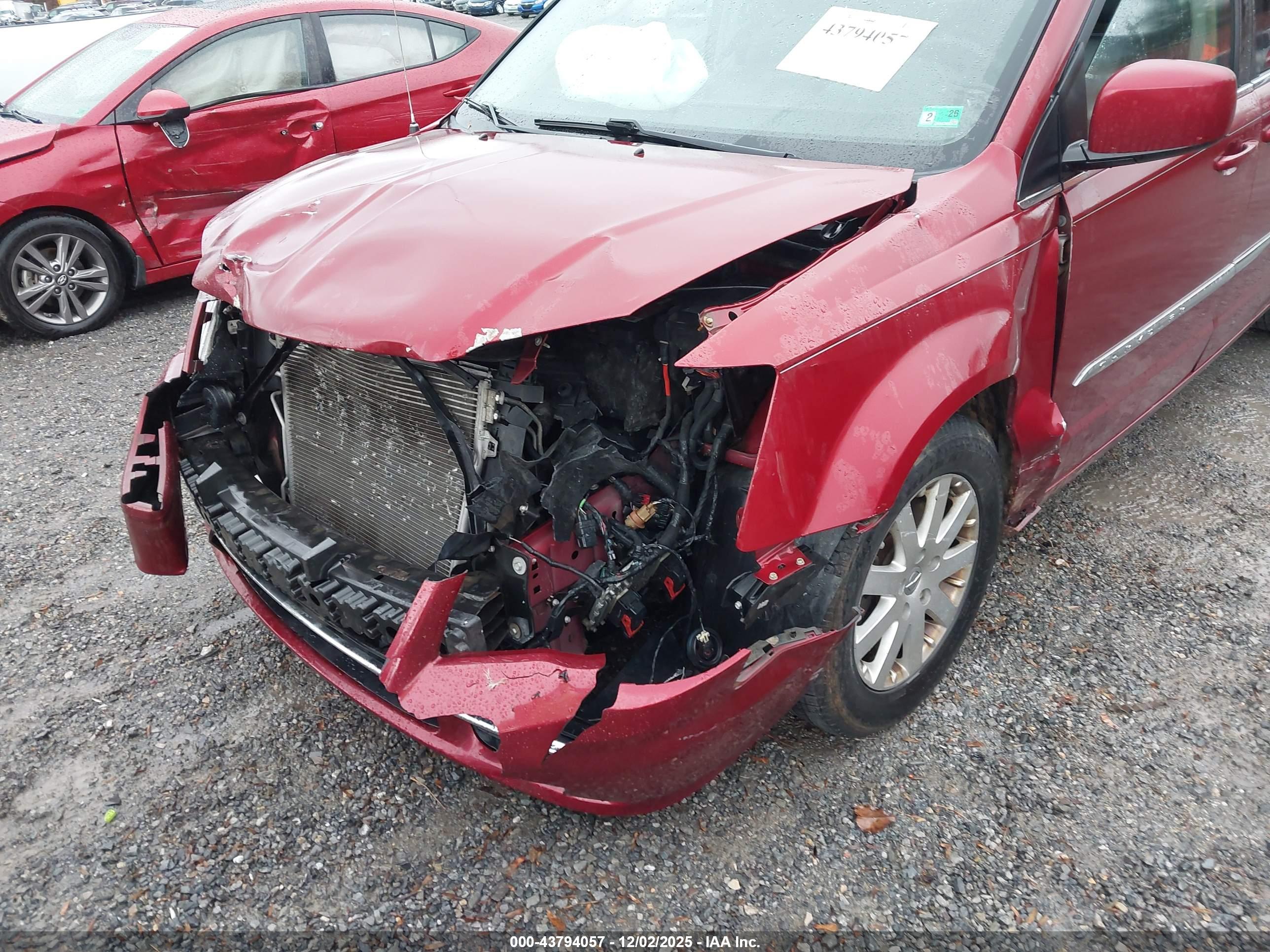 CHRYSLER TOWN image 6