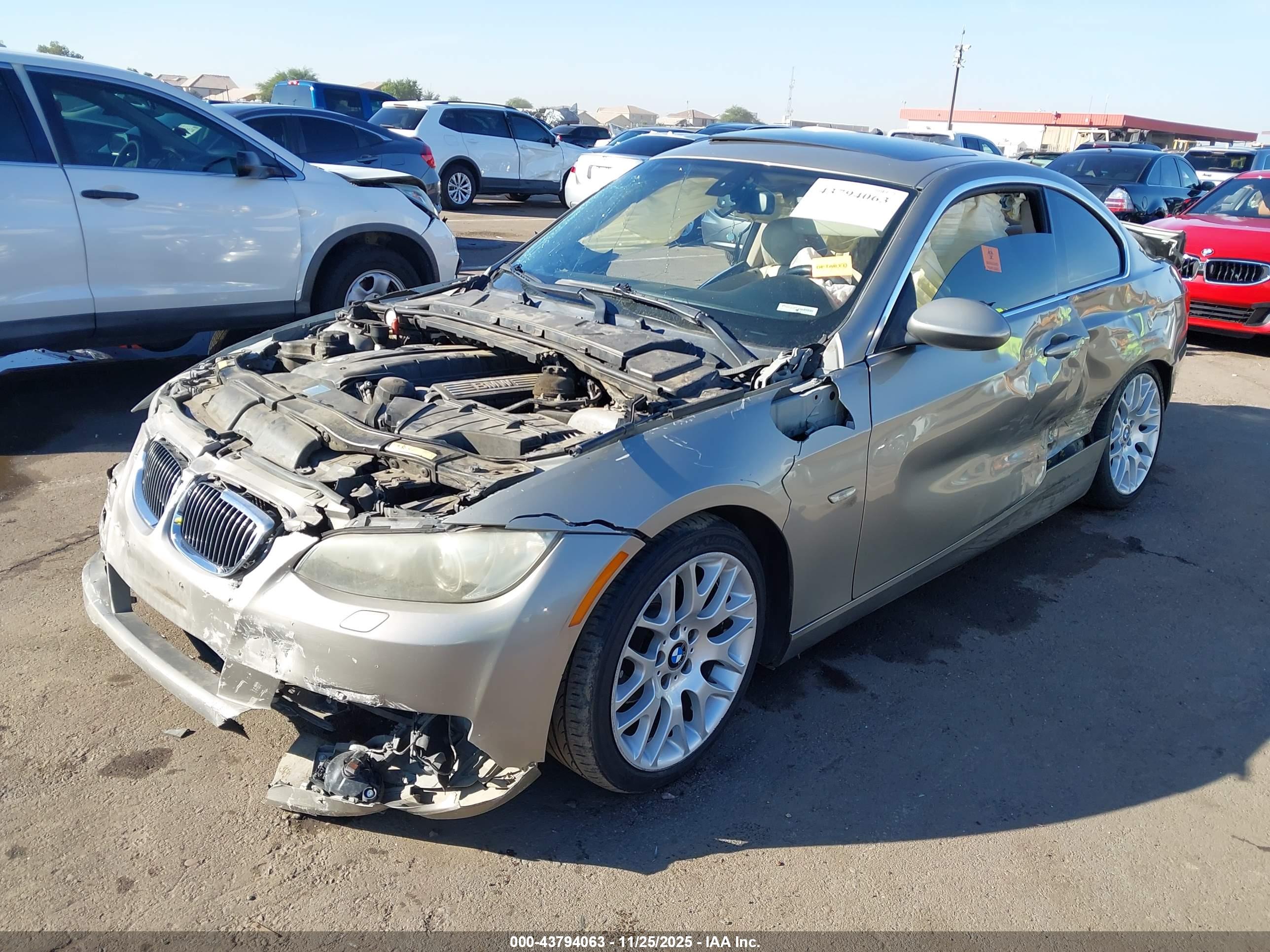 BMW 328I image 2