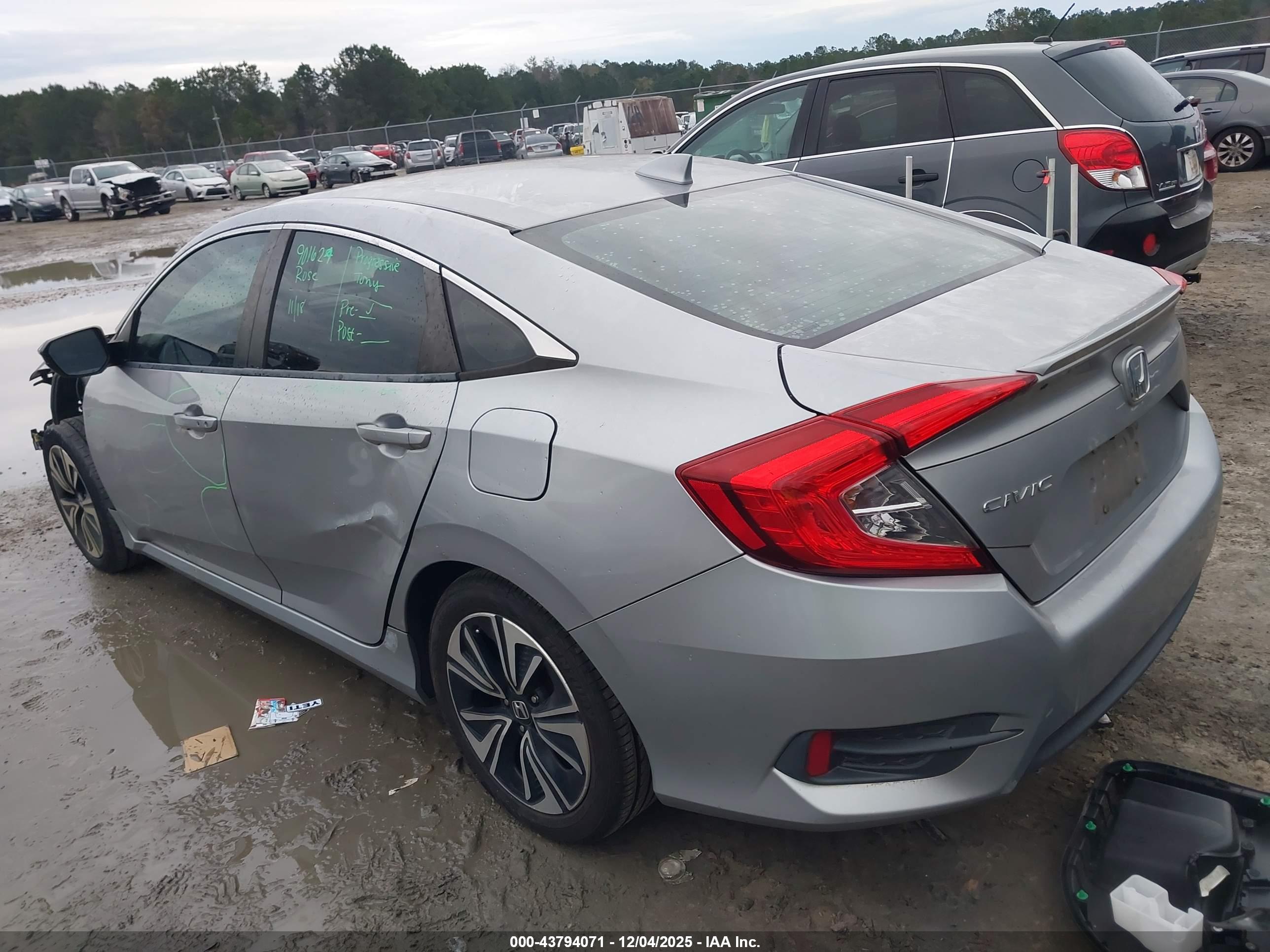 HONDA CIVIC image 3