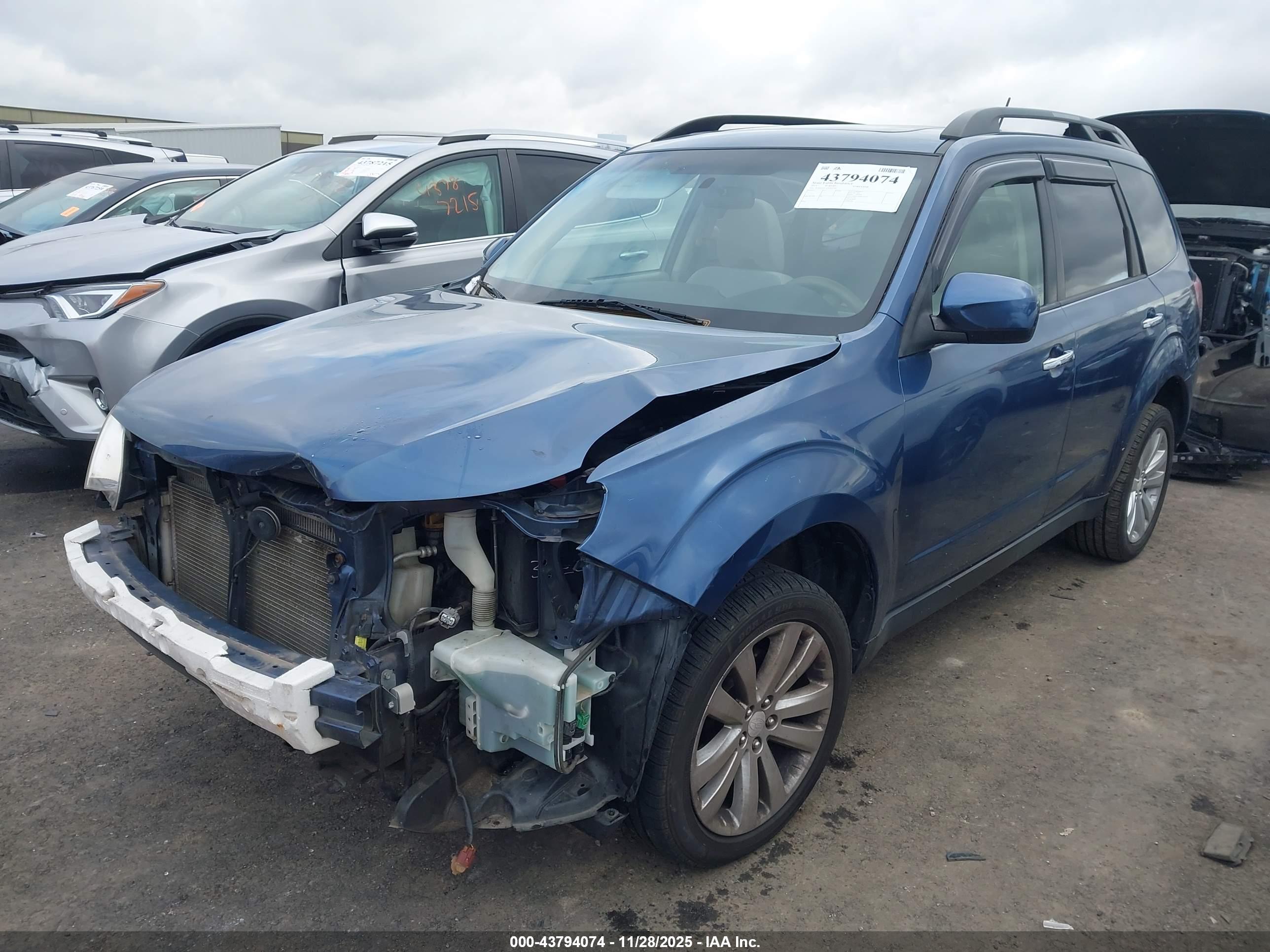 SUBARU FORESTER image 2