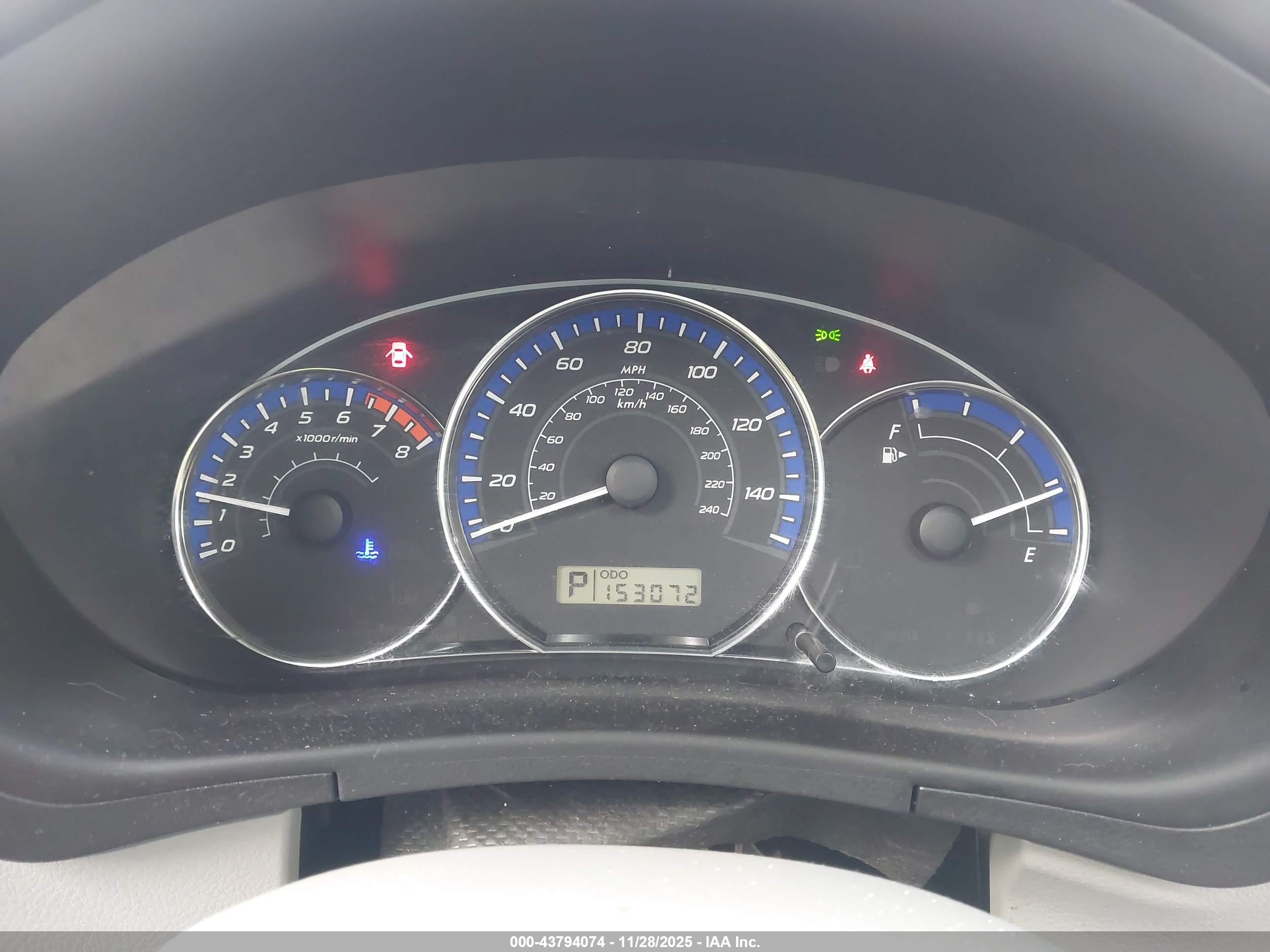 SUBARU FORESTER image 7
