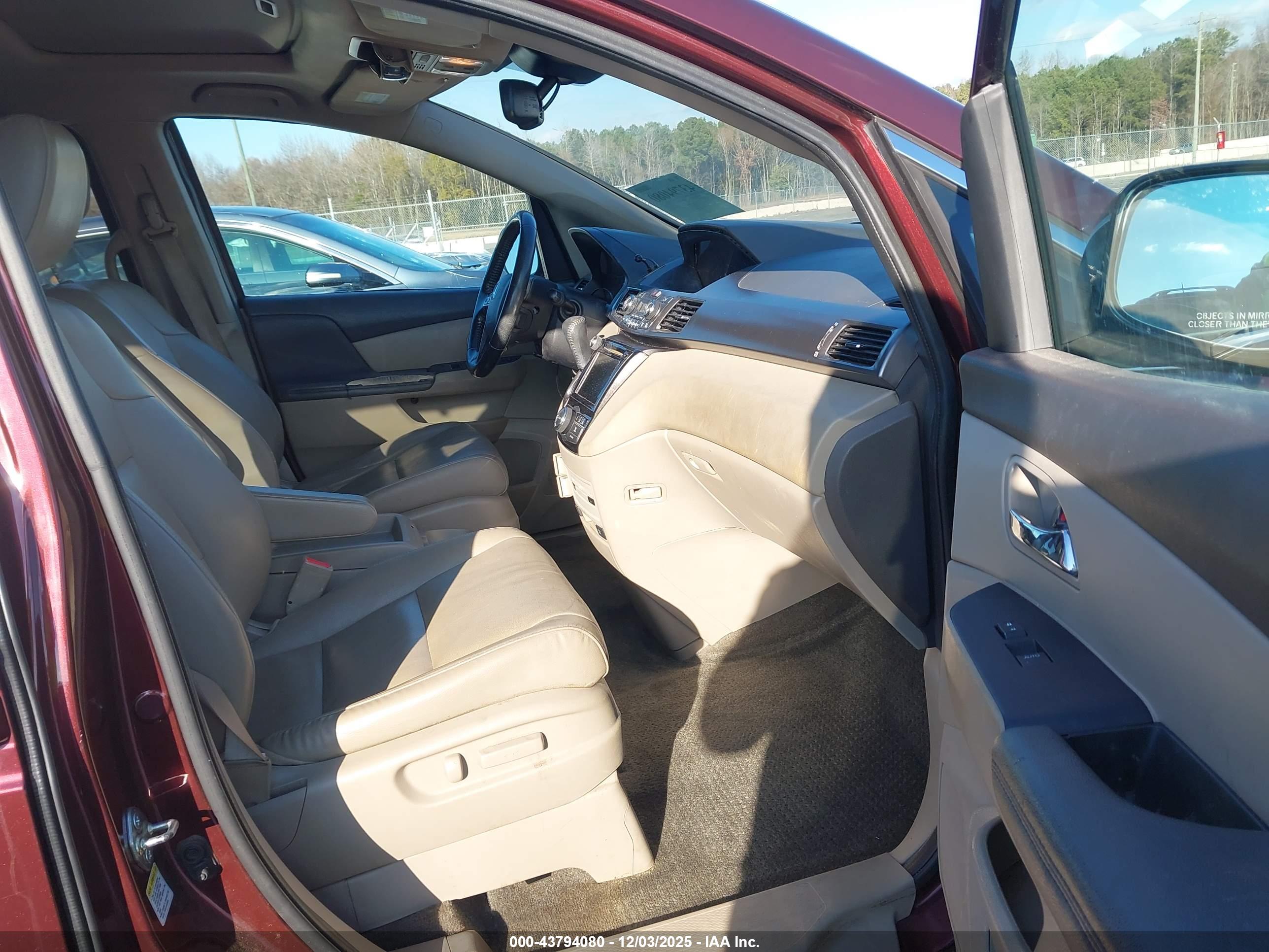 HONDA ODYSSEY image 5